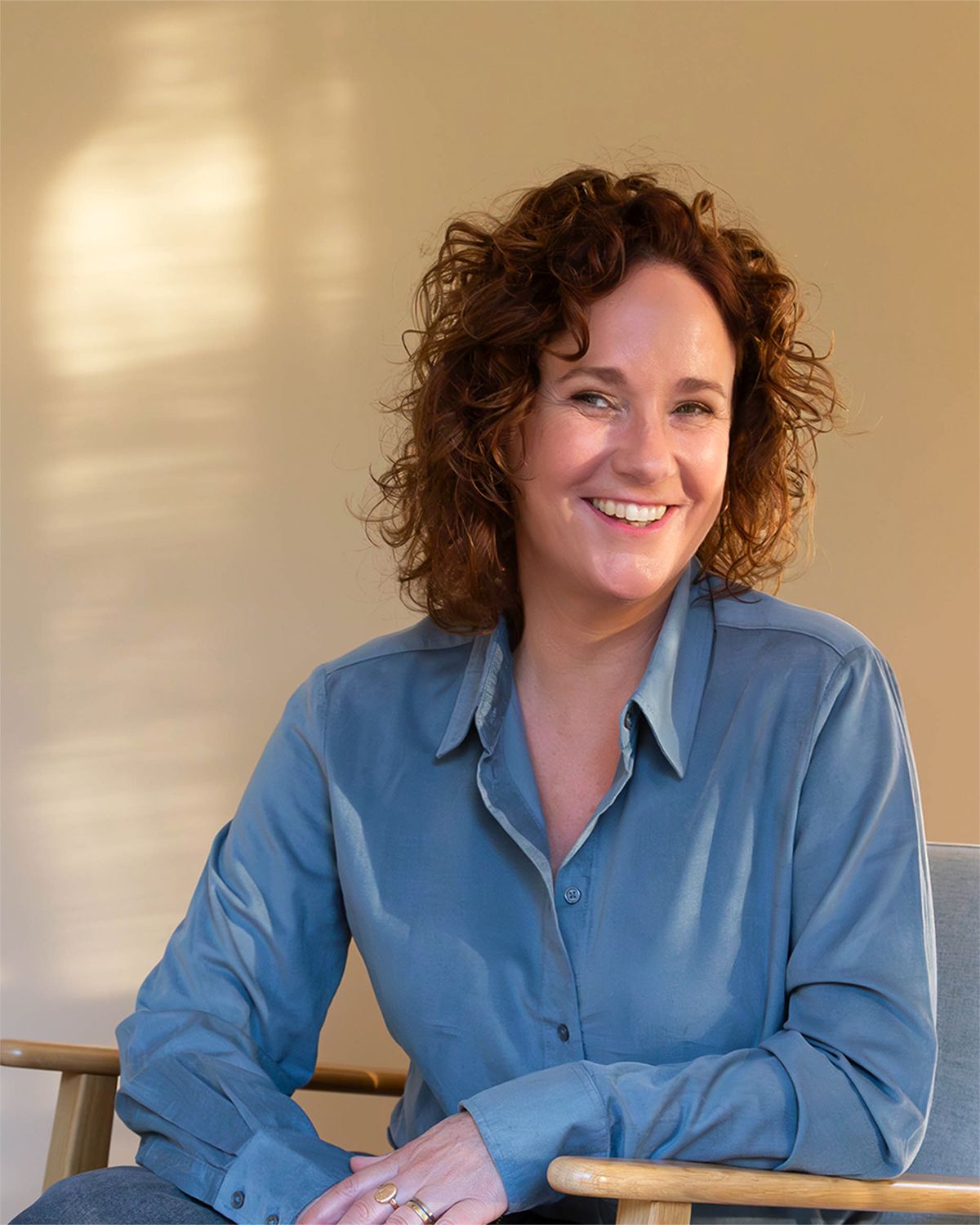 Zakelijk / Branding portret Maartje Maas - Karin van de Laar portretfotograaf