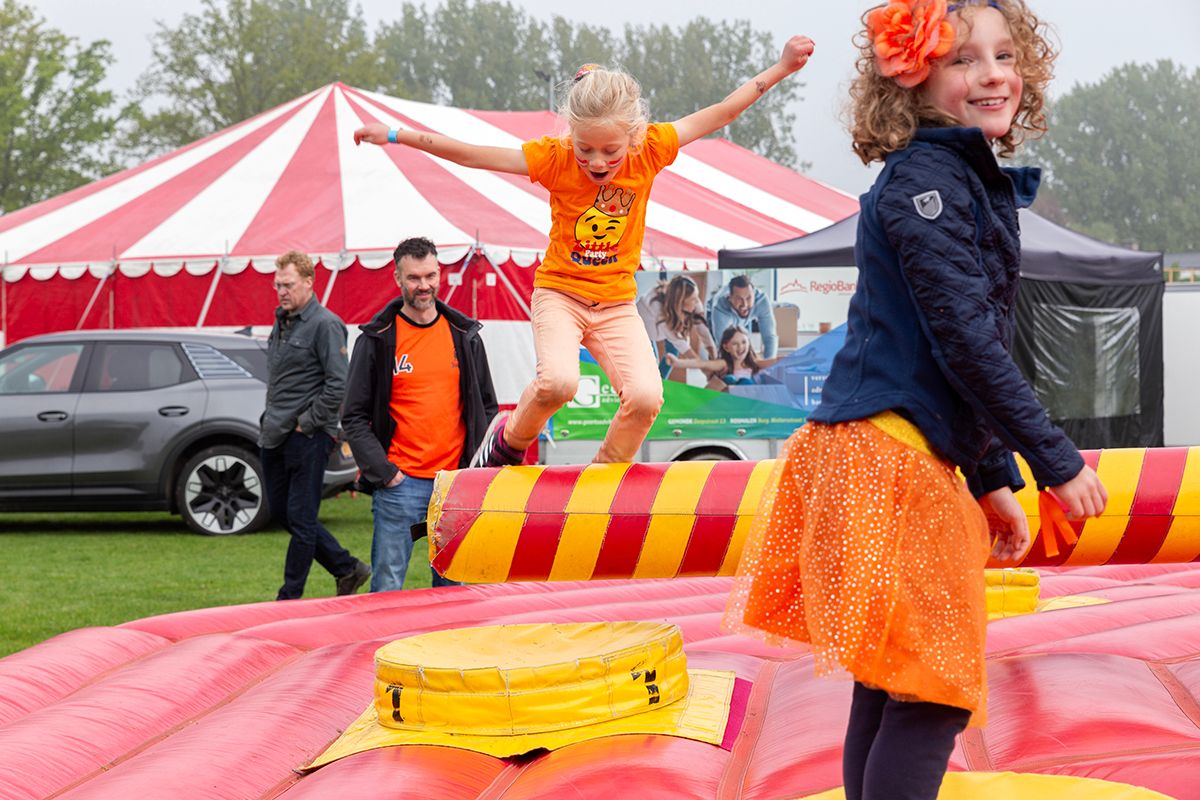 Foto in opdracht van Brabants Centrum. Oranjefeest Gemonde.