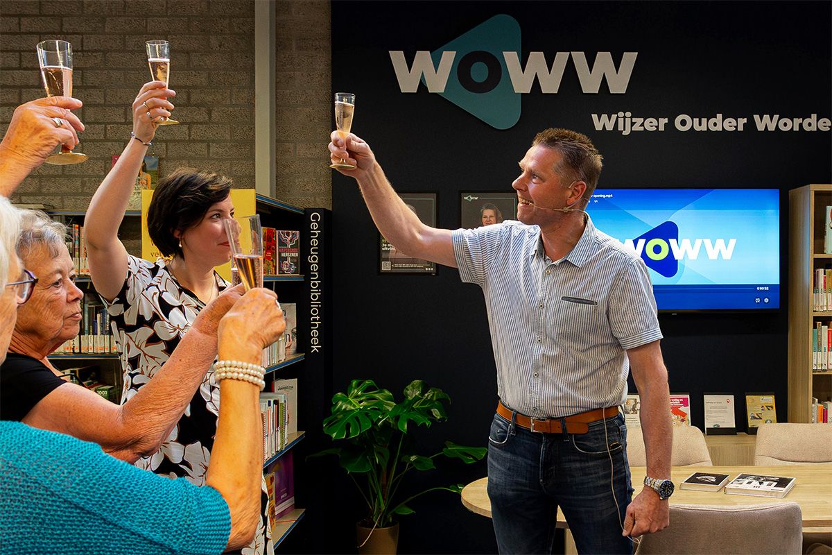 Foto uit serie voor opening van het WOWW inloopunt in Bibliotheek Boxtel - Karin van de Laar Fotografie in opdracht
