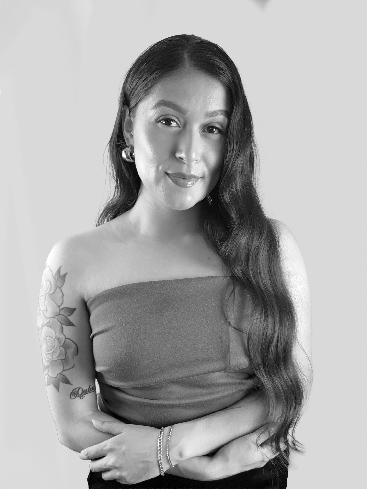 clean minimalism portrait with black and white tones studio style in fresno by ML Captur