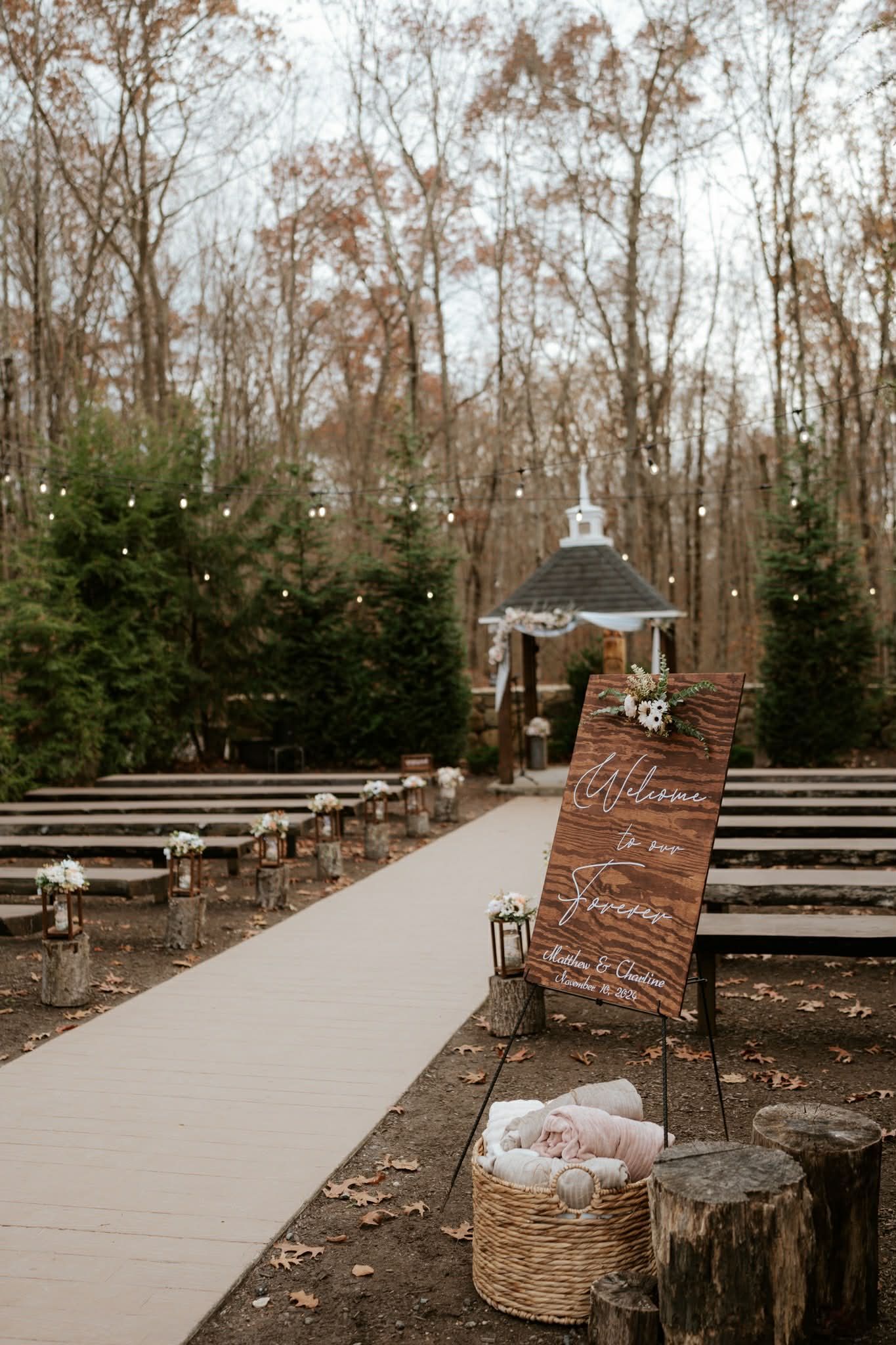 Wedding Photography By WIld In Bloom Beauty Co at Five Bridge Inn.