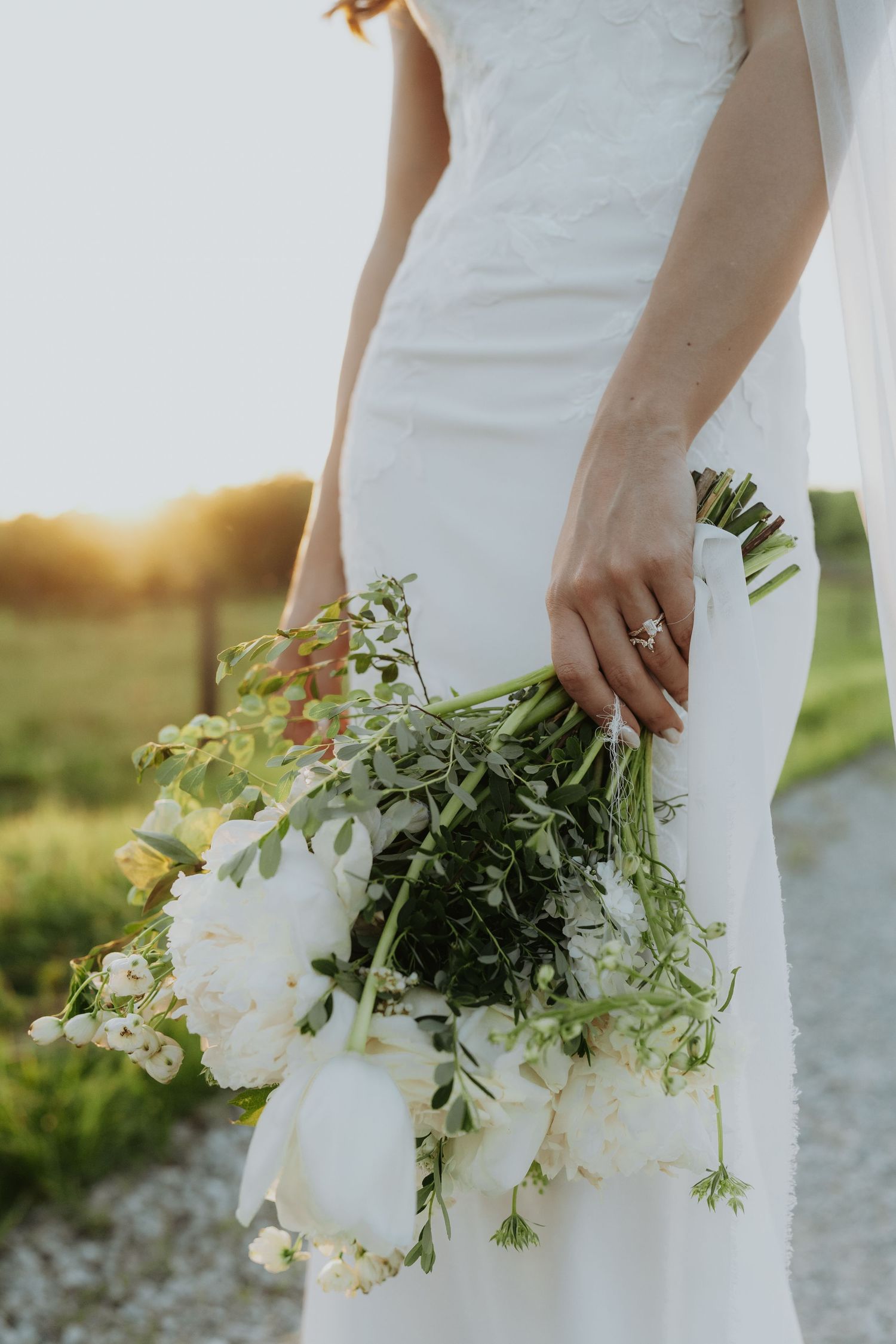 Wedding photographer in Delphi, Indiana capturing bride and groom moments at 3 Fat Labs Wedding & Event Barn in Greencastle, IN