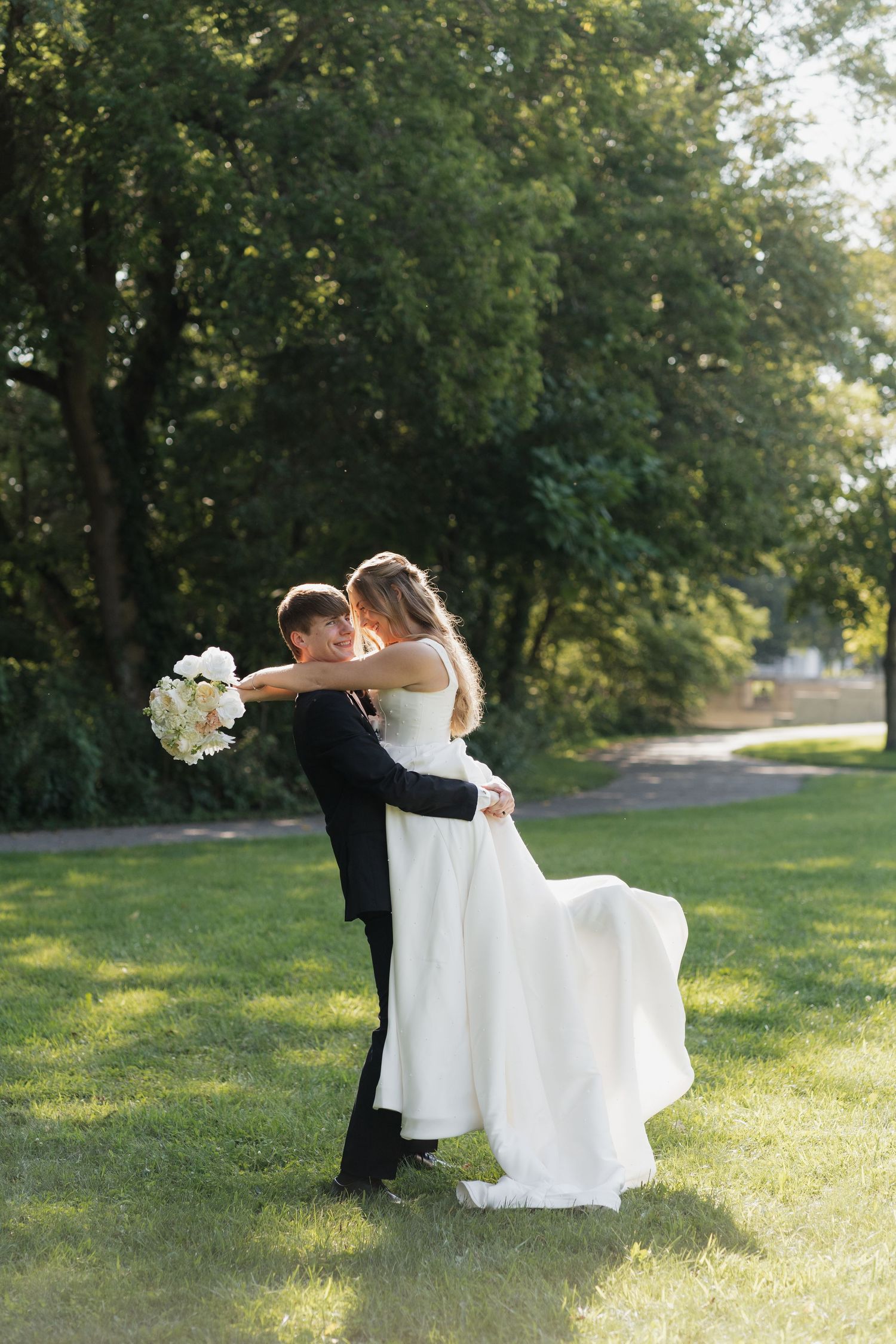 Wedding photographer in Delphi, Indiana capturing bride and groom sunset photos at The Vibrant, Logansport Indiana