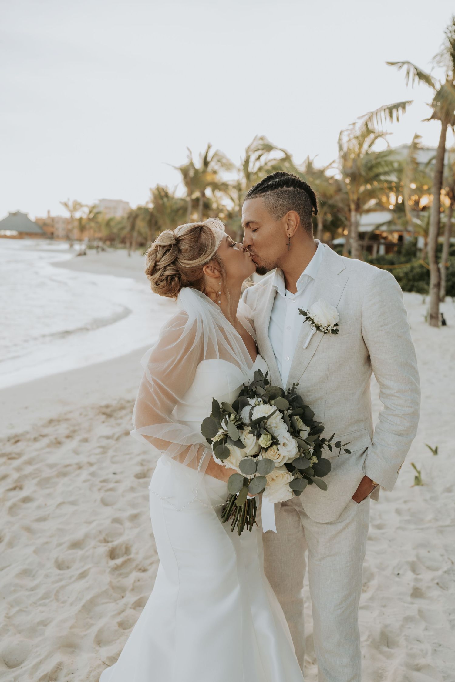 Wedding photographer in Delphi, Indiana capturing destination wedding moments in Cancun, Mexico