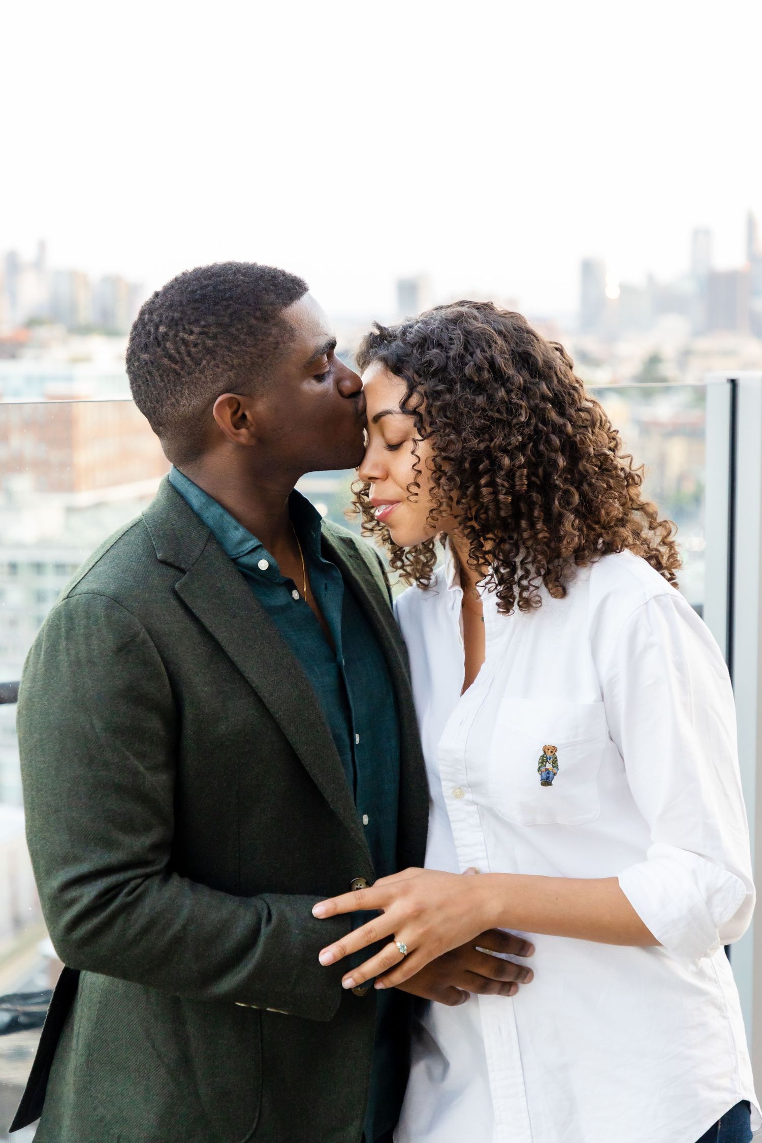 Romantic couples portrait session in Liberty State Park, Jersey City – Perfect for anniversaries and Valentine's Day gifts
