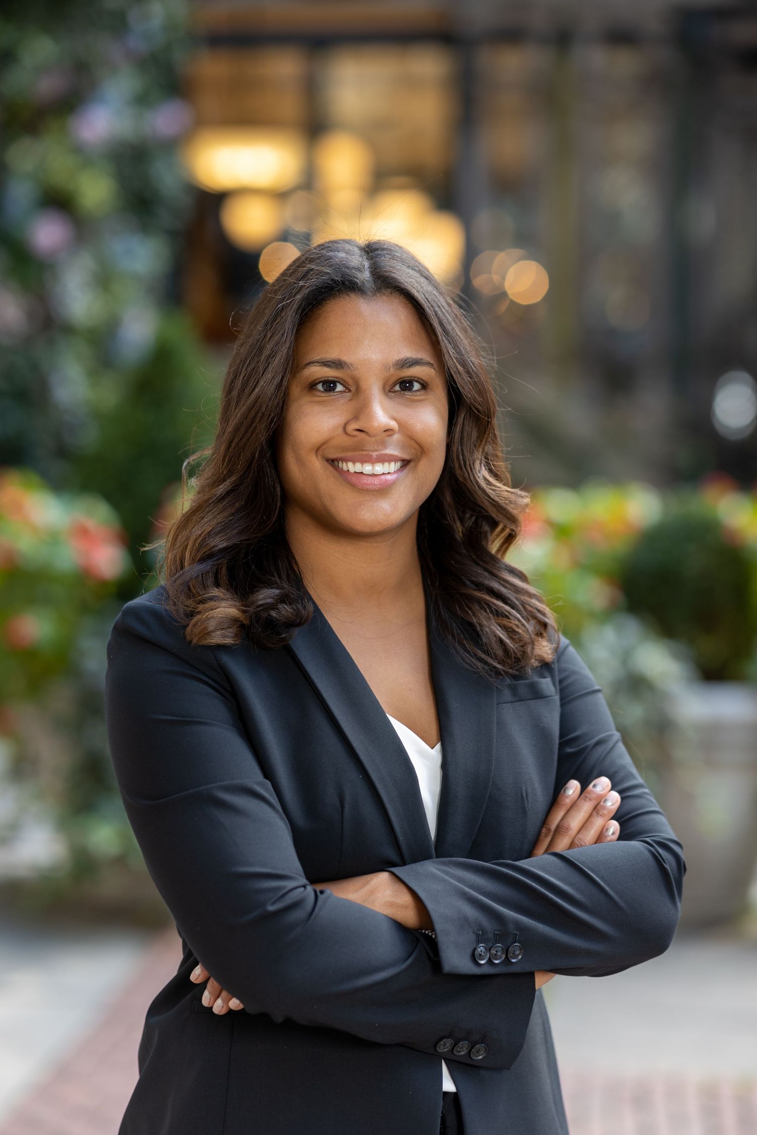 Business professional posing for a clean, natural headshot session – NYC & Jersey City
