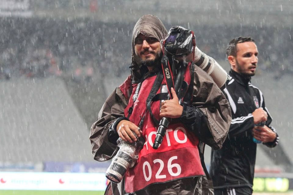 NYC Photographer Ben Bulent Doruk working in a soccer game as a photojournalist.