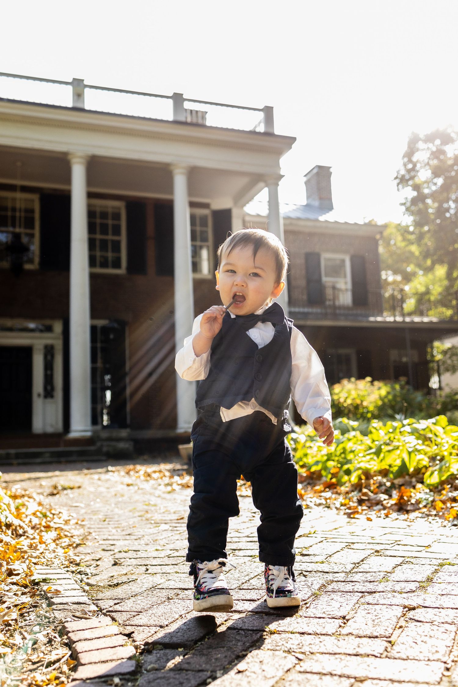 Family photo session in New York City — candid, natural portraits in an urban setting.