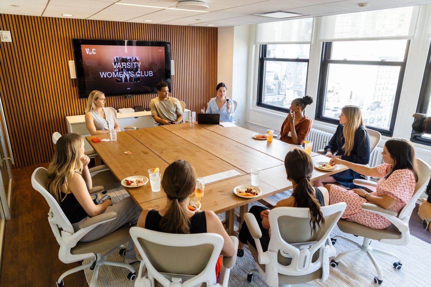 Event photography services for corporate meetings in NYC and Jersey City.