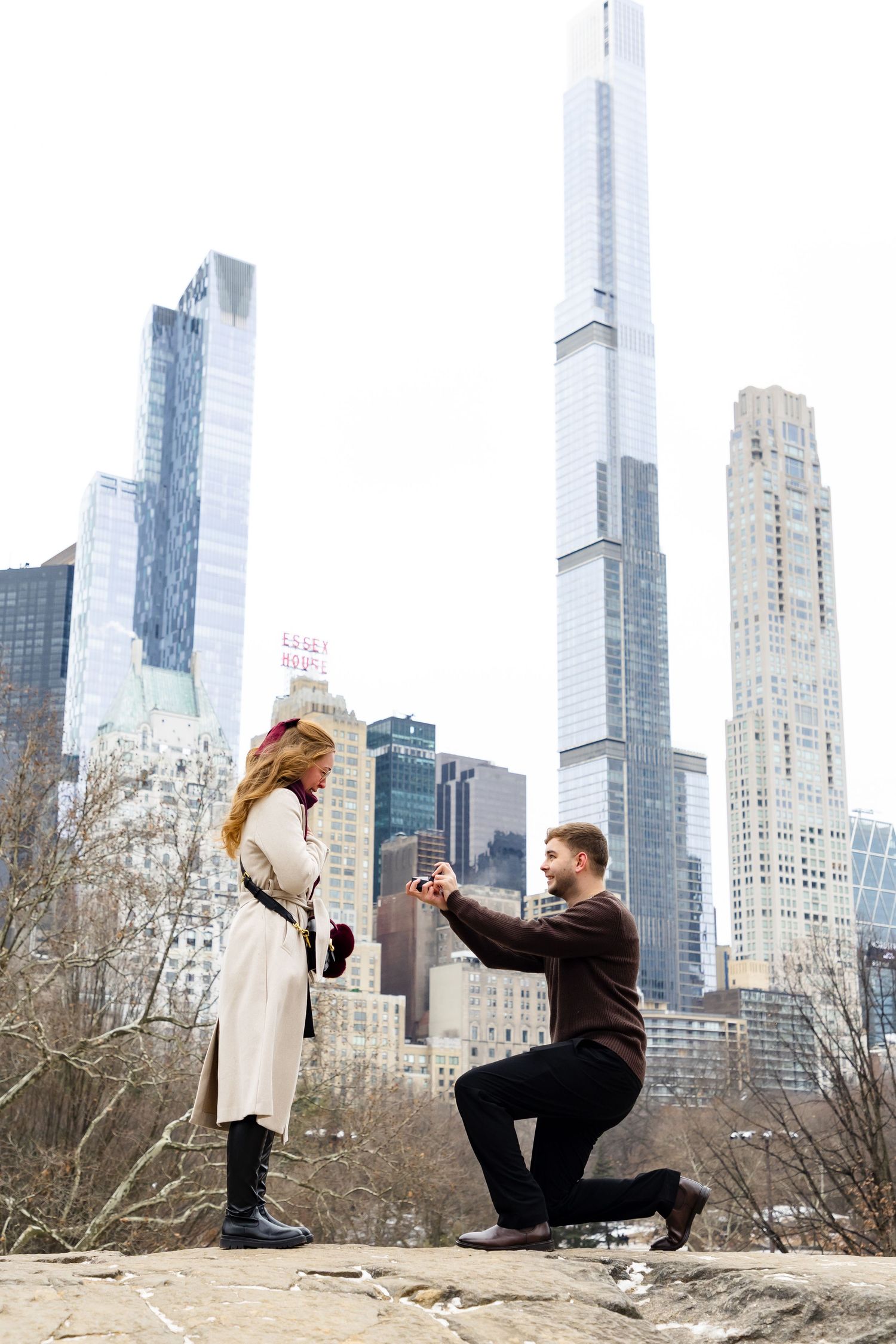 Timeless couple's portrait session at Bethesda Terrace, Central Park – Romantic lifestyle photography in the heart of Manhattan, NYC.