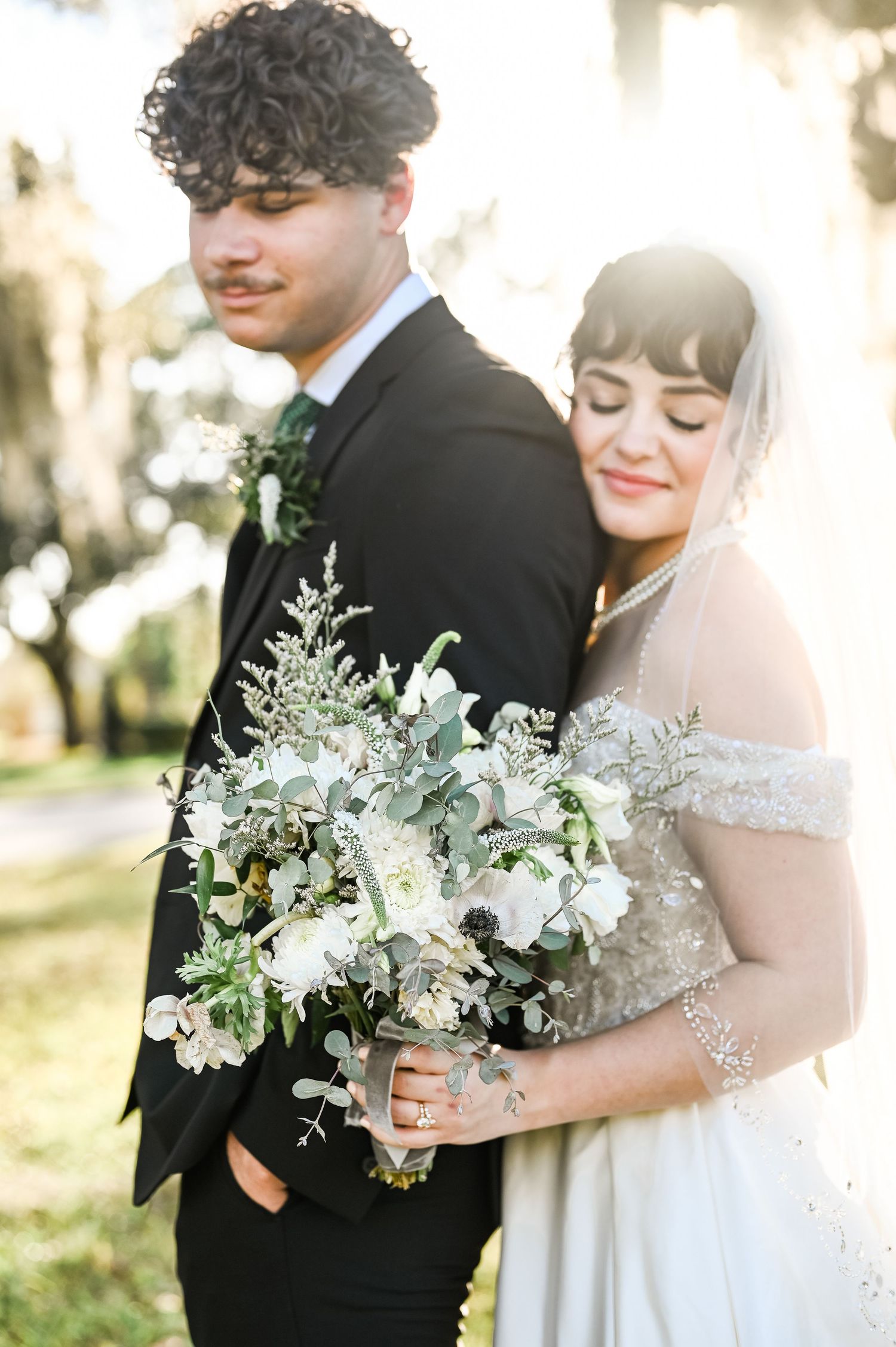 Rolla, MO wedding photographer. Timeless authentic elegant film inspired true color light airy classic photography.