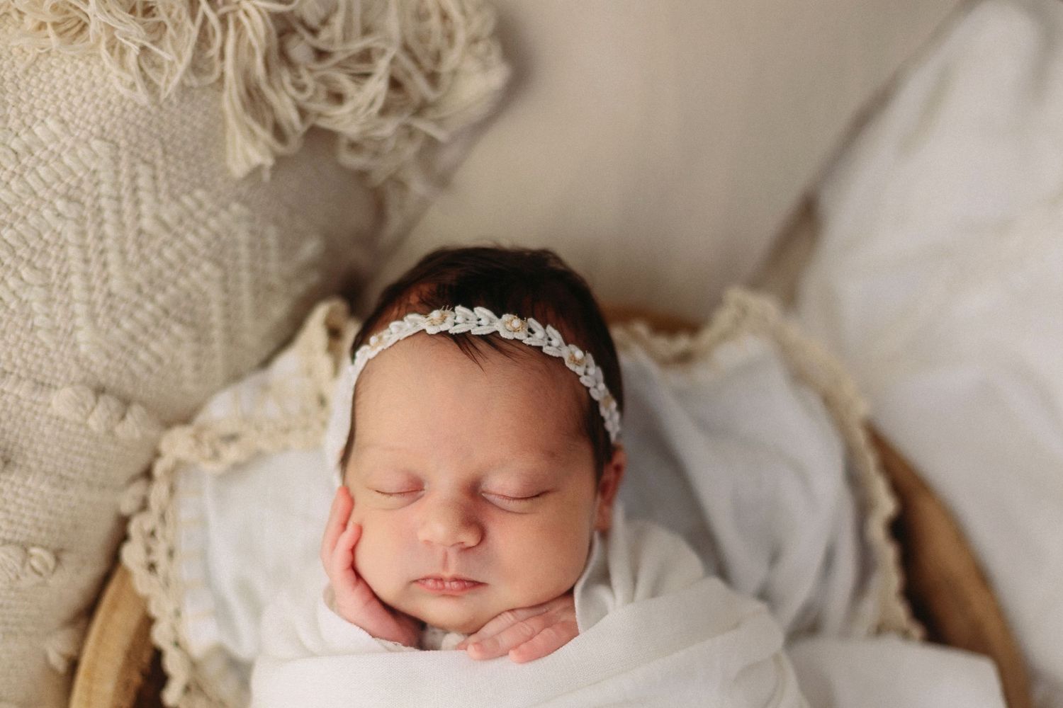 Pinellas County Florida newborn photographer serving tampa, clearwater and largo area baby photography