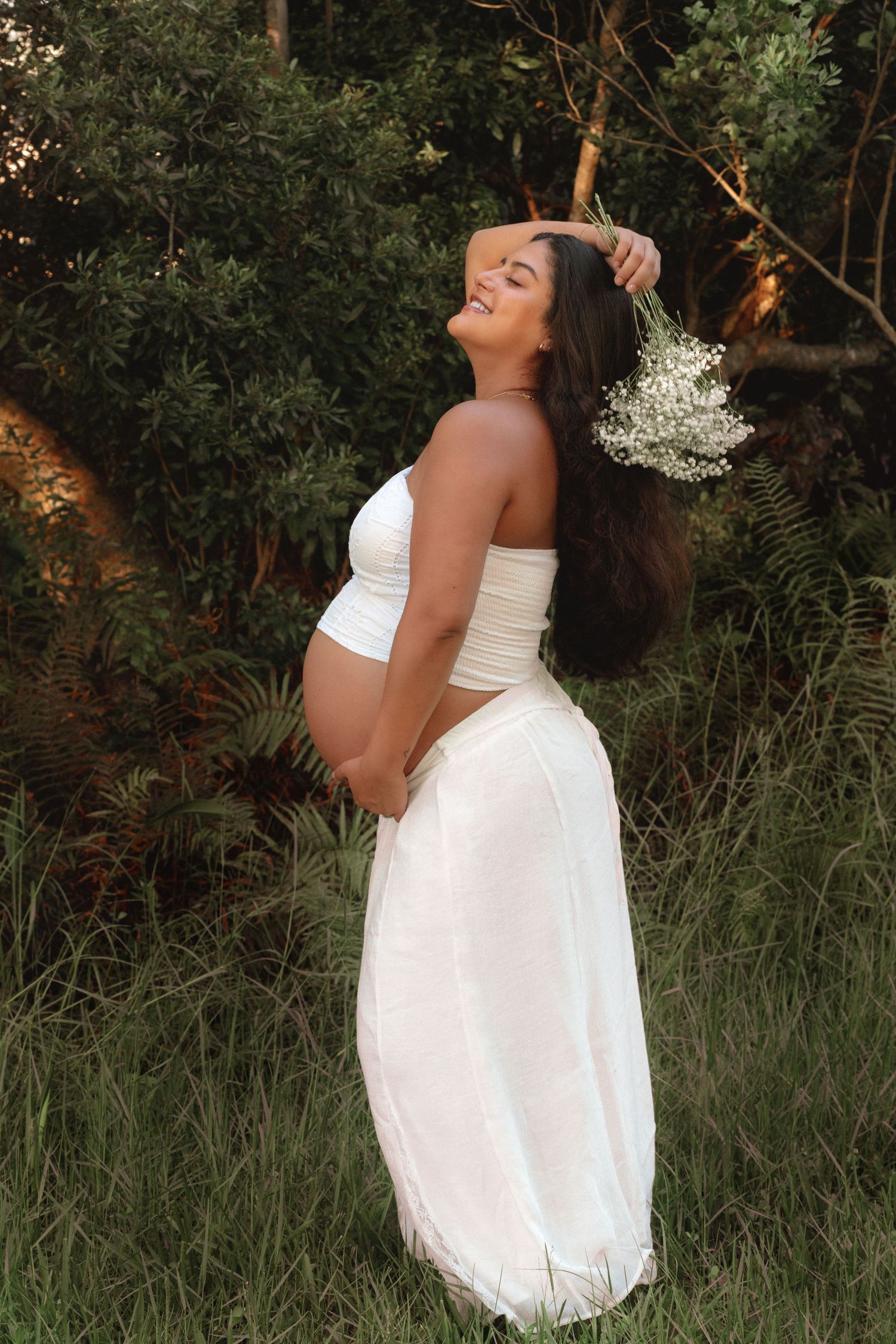 earthy and classic maternity photography near me