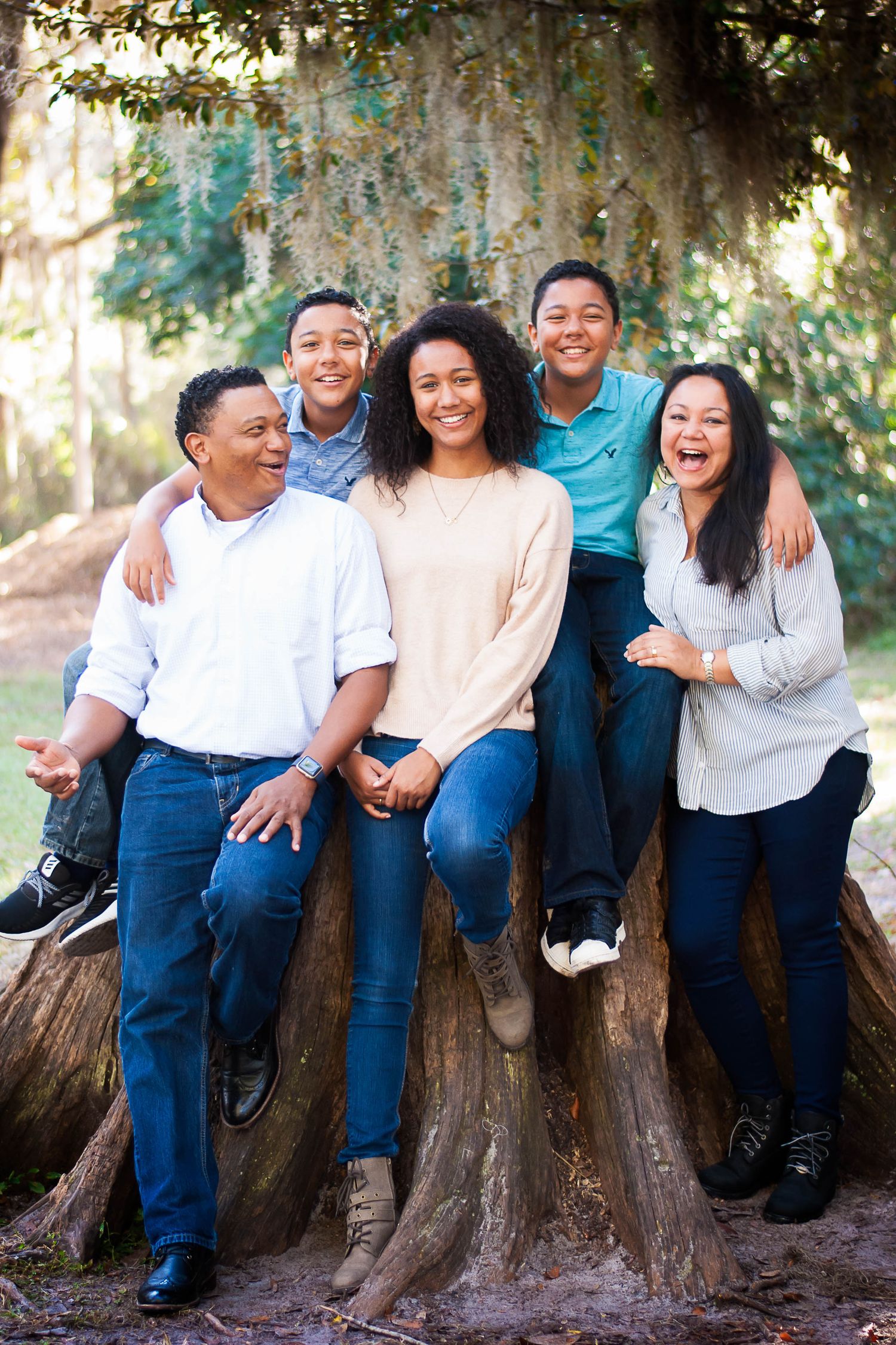 Family portrait session under oak trees — natural light lifestyle photography by Alexandra Hall, Jacksonville FL