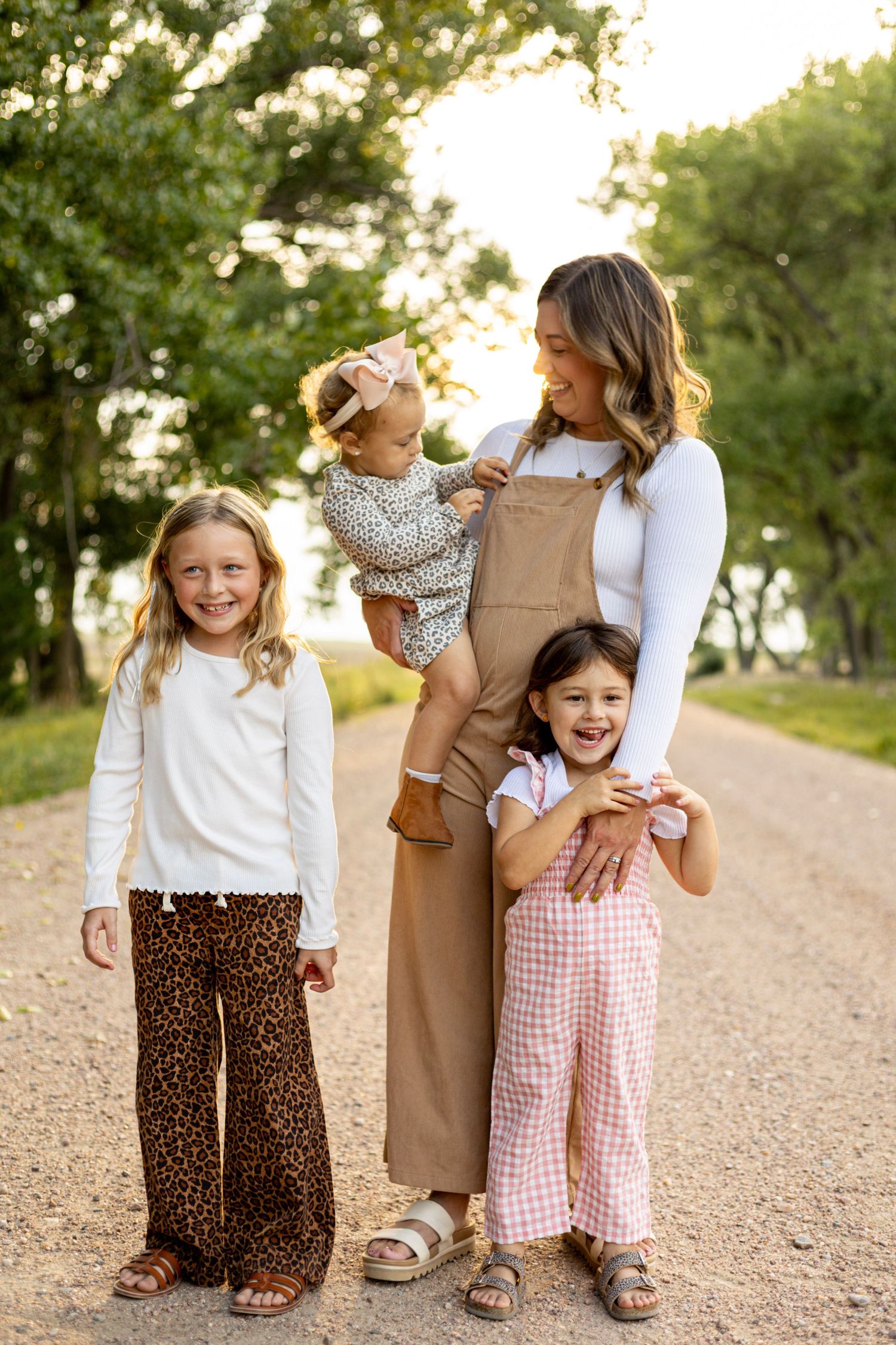 Mama and her girls.