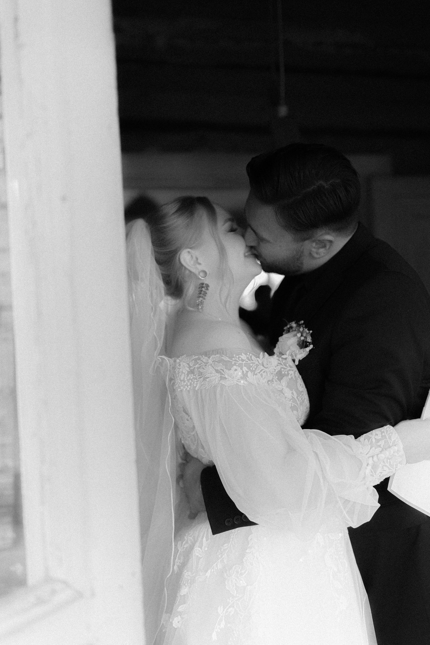 wedding photographer in Helsinki, häävalokuvaaja