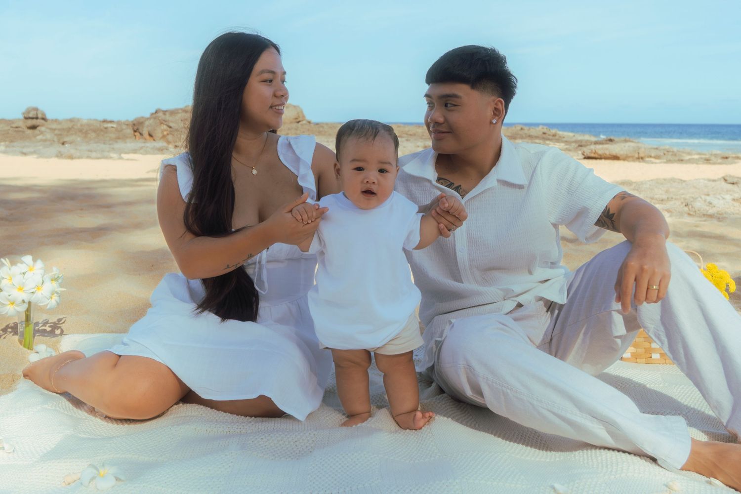 Hawaii family photographer	Oahu family photo session