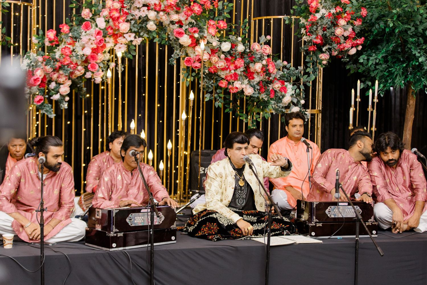 #mehndiphotography  #gtaphotography #femalephotographer  #pakistaniweddingtoronto 
#muslimweddingphotography
#indianweddingtoronto