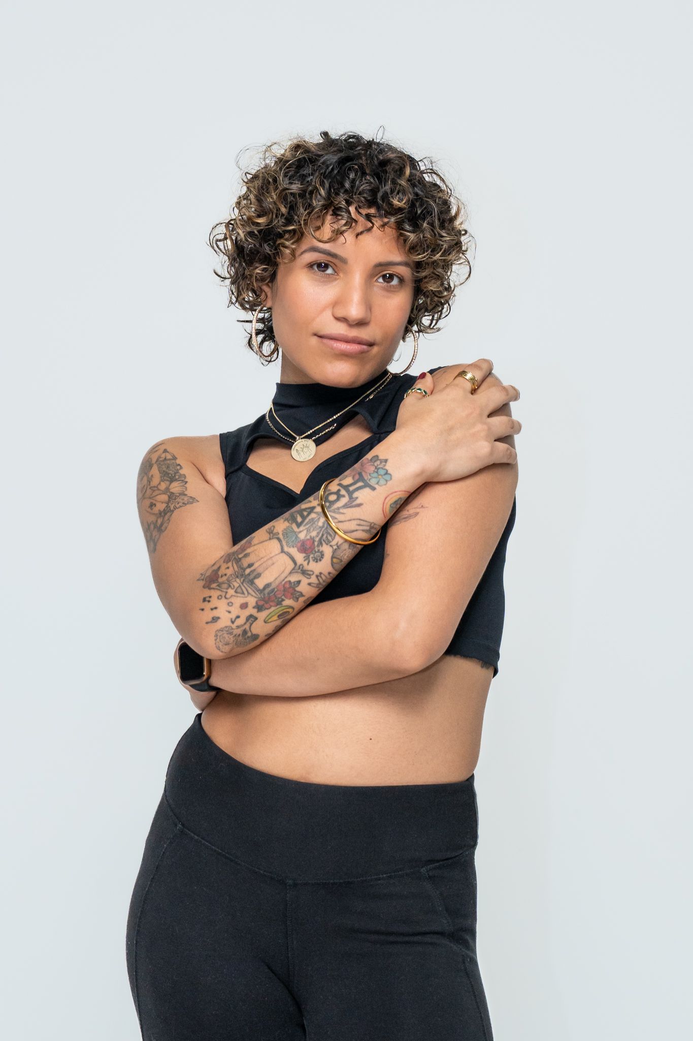 Professional headshot photograph of an artist, roller skater, painter and performer by Don Wilson in an NYC photo studio