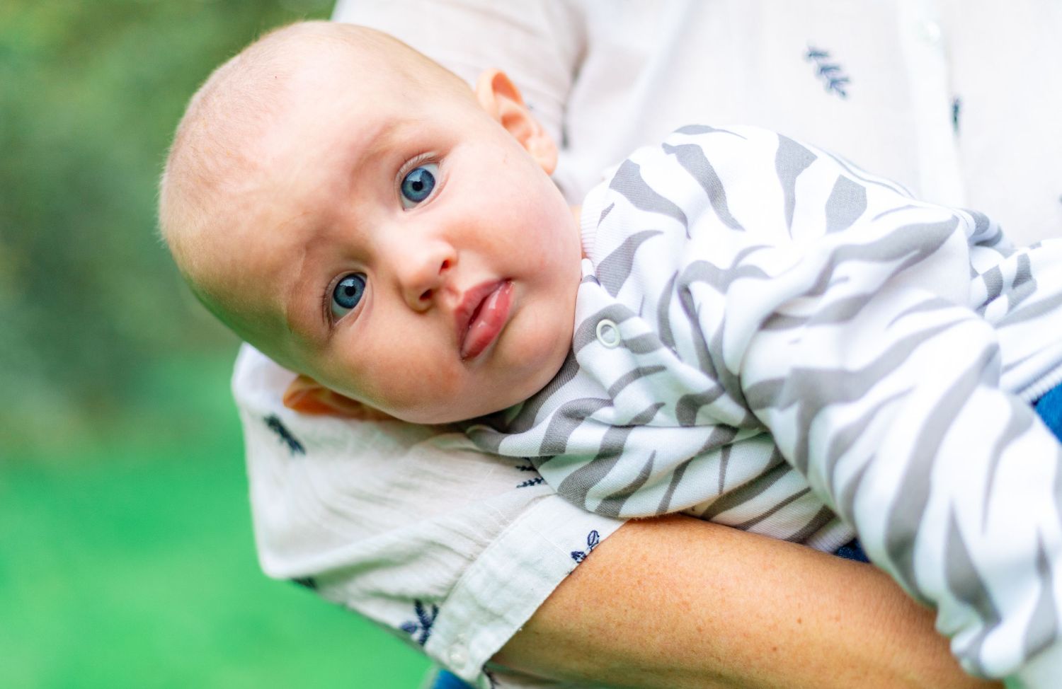 Natural, heartfelt photography in Bristol — weddings, families, maternity, portraits & more. Capturing your story with warmth & light.