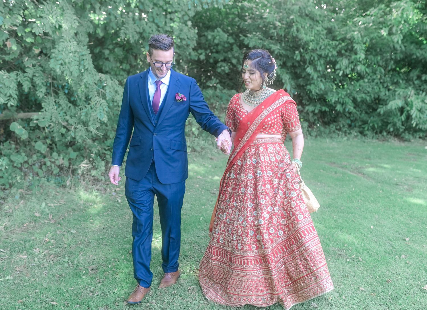 Natural, heartfelt photography in Bristol — weddings, families, maternity, portraits & more. Capturing your story with warmth & light.