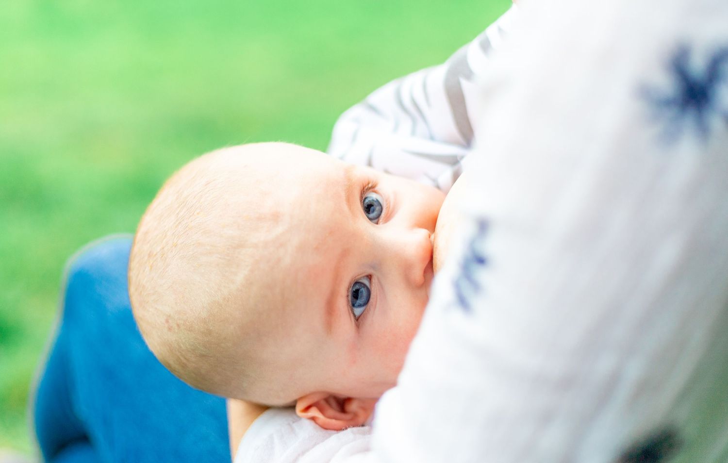 Natural, heartfelt photography in Bristol — weddings, families, maternity, portraits & more. Capturing your story with warmth & light.
