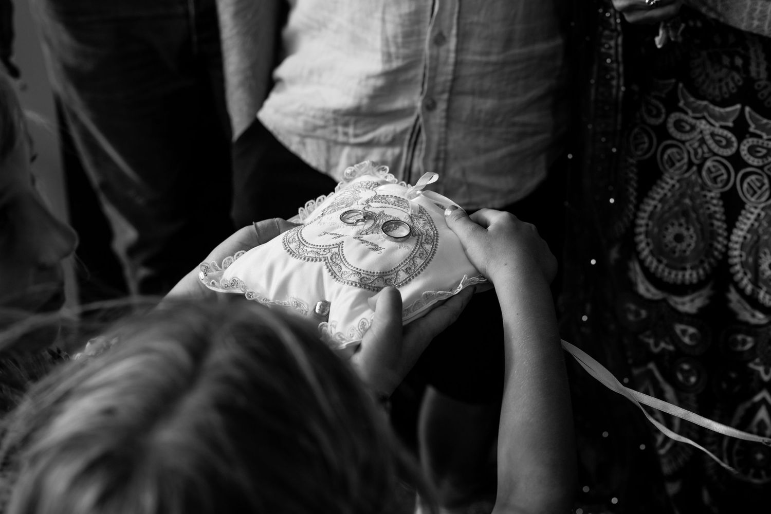 Natural, heartfelt photography in Bristol — weddings, families, maternity, portraits & more. Capturing your story with warmth & light.
