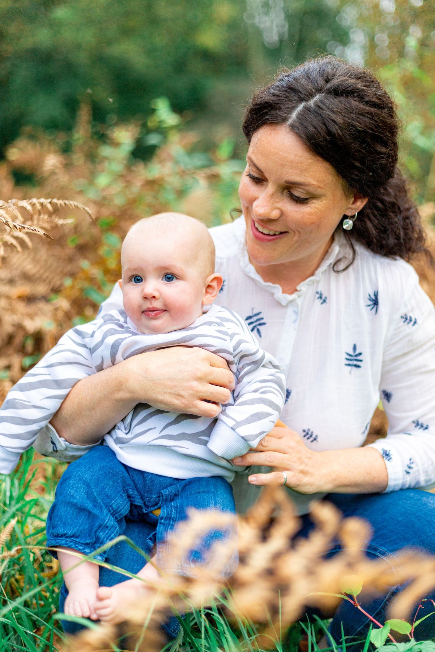 Natural, heartfelt photography in Bristol — weddings, families, maternity, portraits & more. Capturing your story with warmth & light.