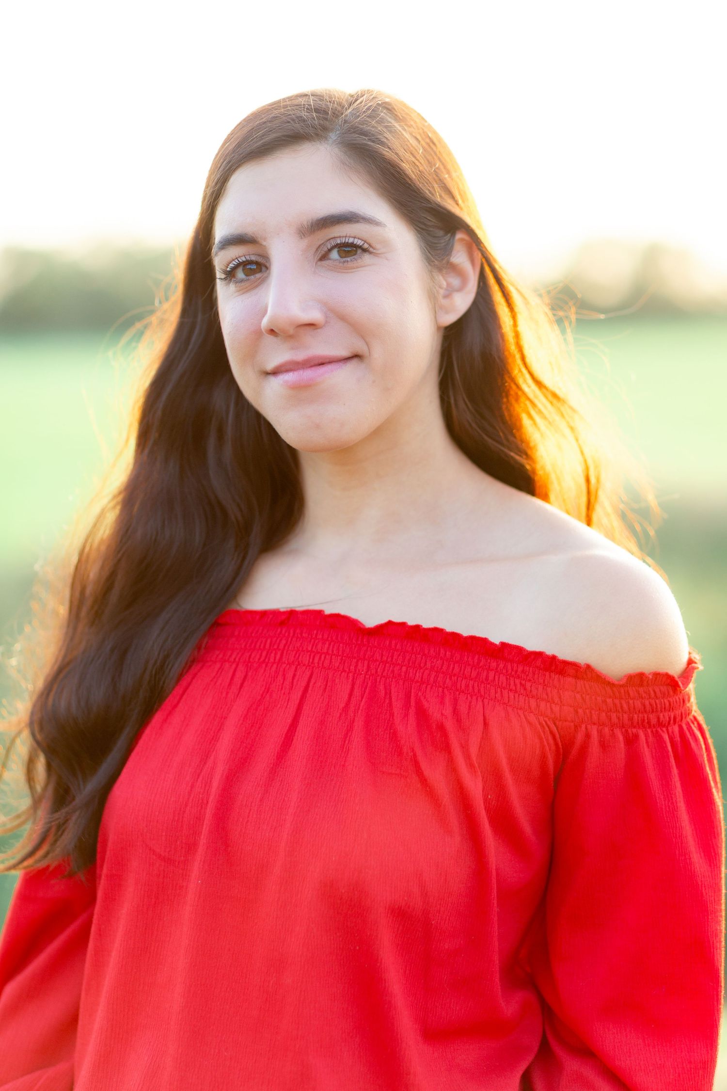 Natural, heartfelt photography in Bristol — weddings, families, maternity, portraits & more. Capturing your story with warmth & light.