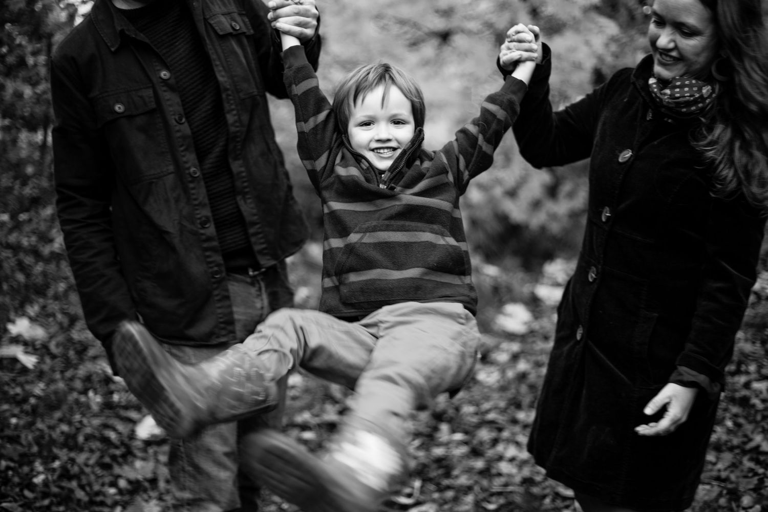Natural, heartfelt photography in Bristol — weddings, families, maternity, portraits & more. Capturing your story with warmth & light.