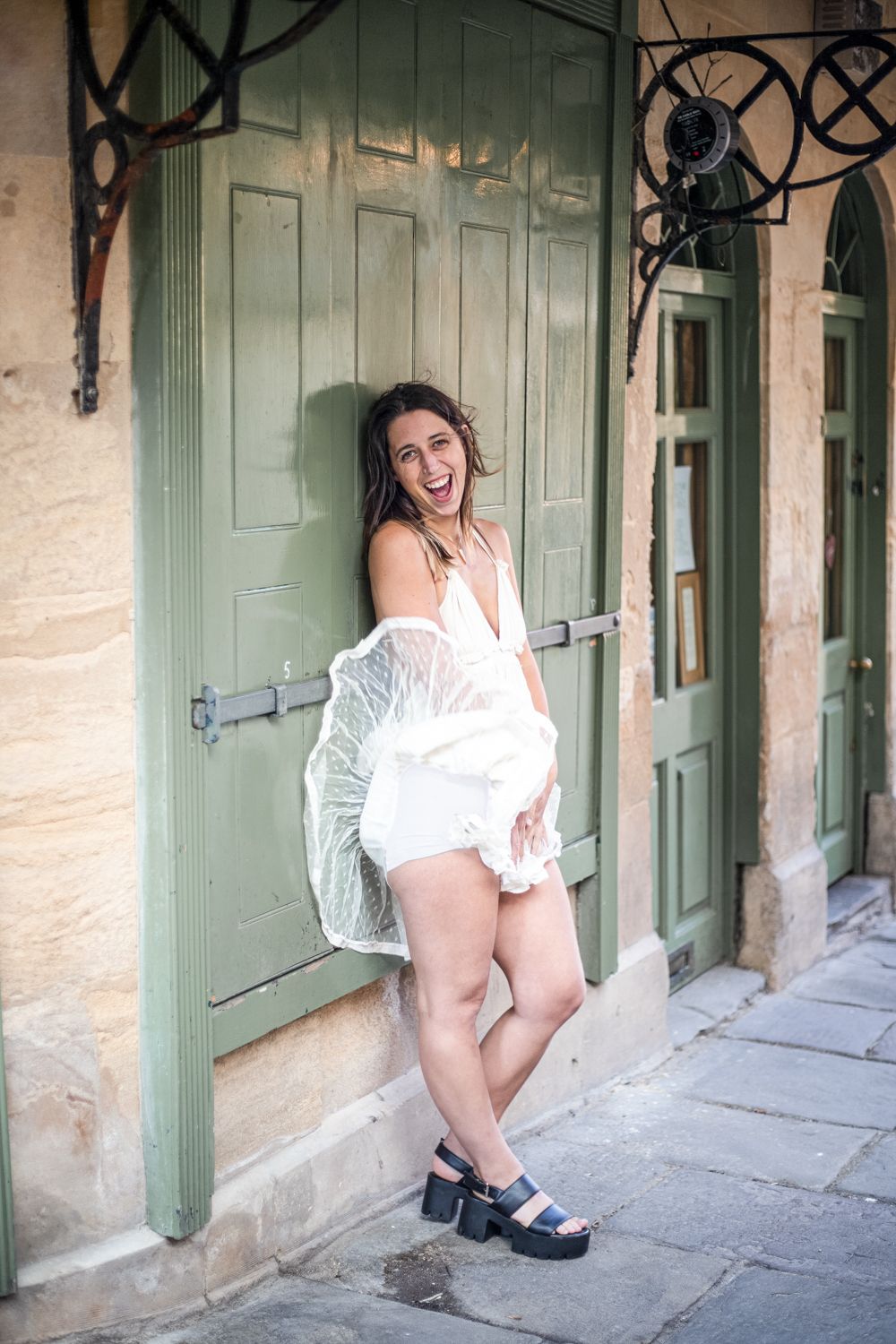 Natural, heartfelt photography in Bristol — weddings, families, maternity, portraits & more. Capturing your story with warmth & light.