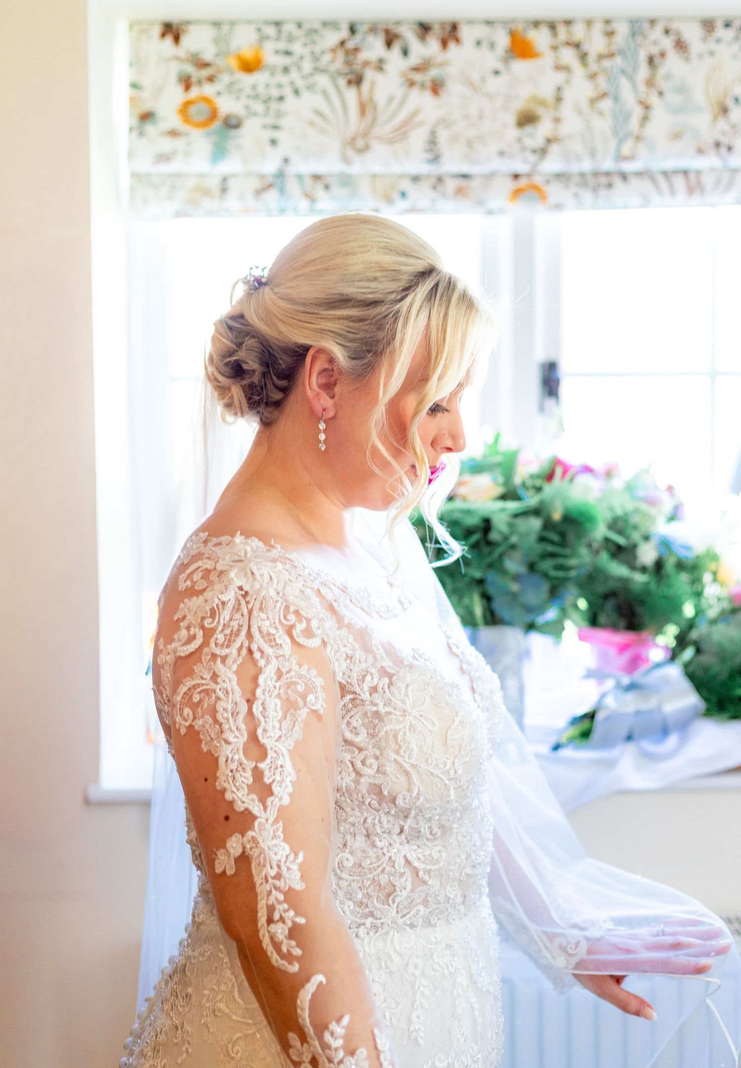 Natural, heartfelt photography in Bristol — weddings, families, maternity, portraits & more. Capturing your story with warmth & light.