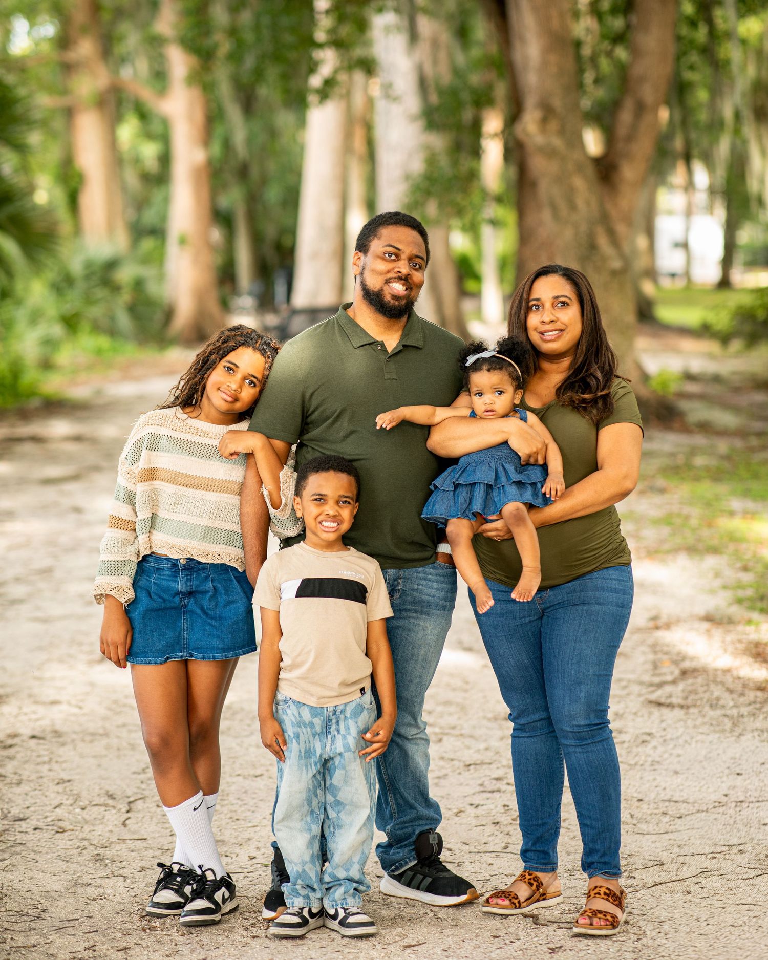 Family session during a Fathers day mini session in Orlando, FL.