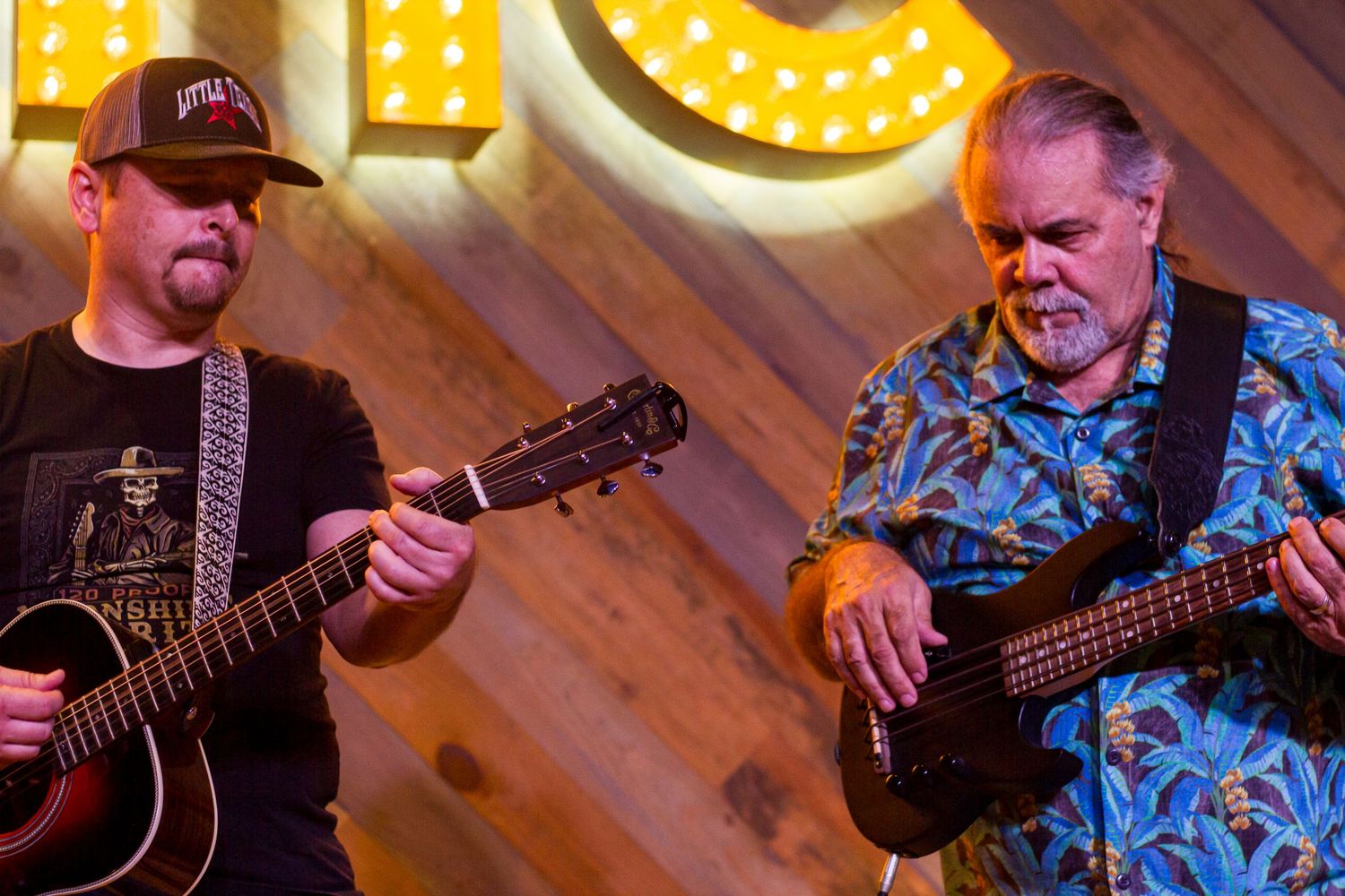 GG's Media Marketing

Gary Grose the Bass Player and Chad Ware performing LIVE at the Rustic Post Oak with Chad Ware