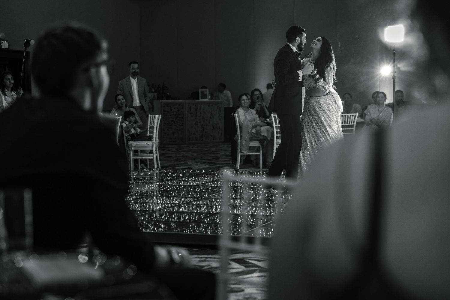 Natural wedding portrait by Paco Aguilar, destination wedding photographer in Mexico