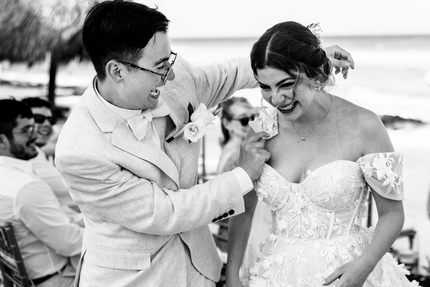 Candid wedding moment captured by Paco Aguilar during a destination wedding in Mexico