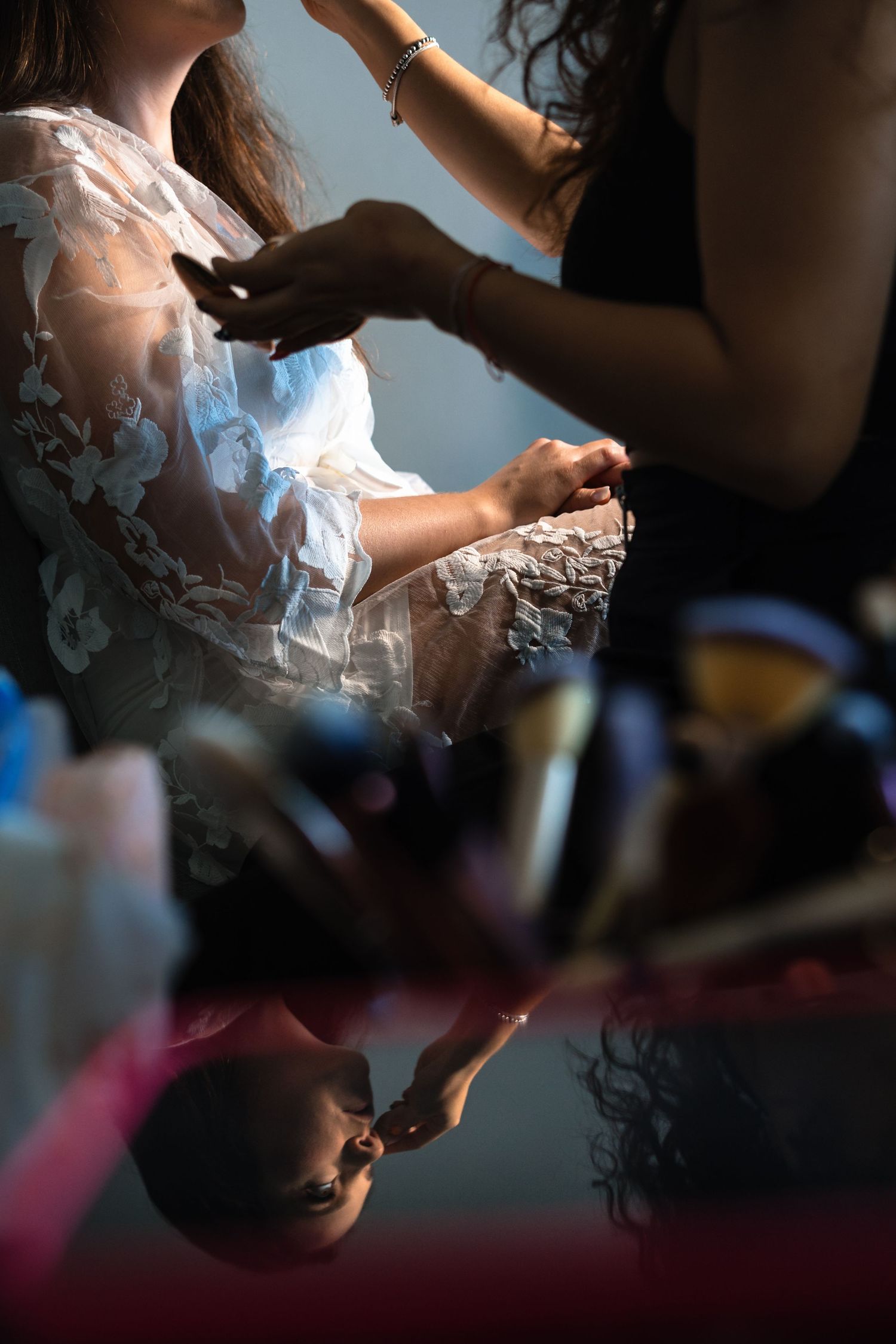 Natural wedding portrait by Paco Aguilar, destination wedding photographer in Mexico