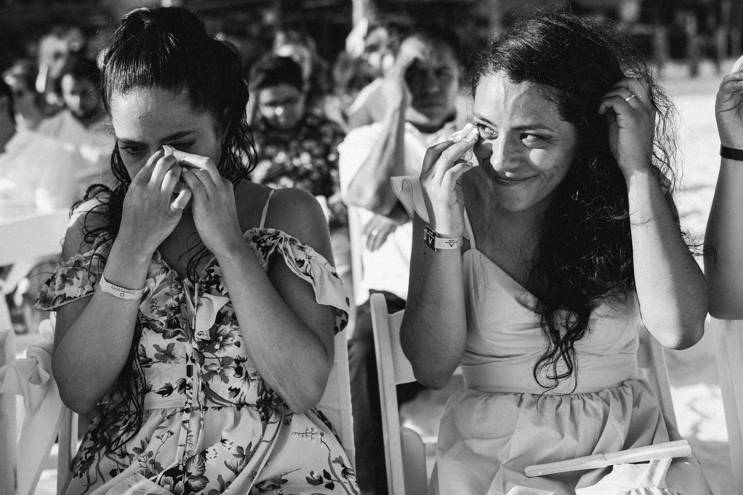 Candid wedding moment captured by Paco Aguilar during a destination wedding in Mexico