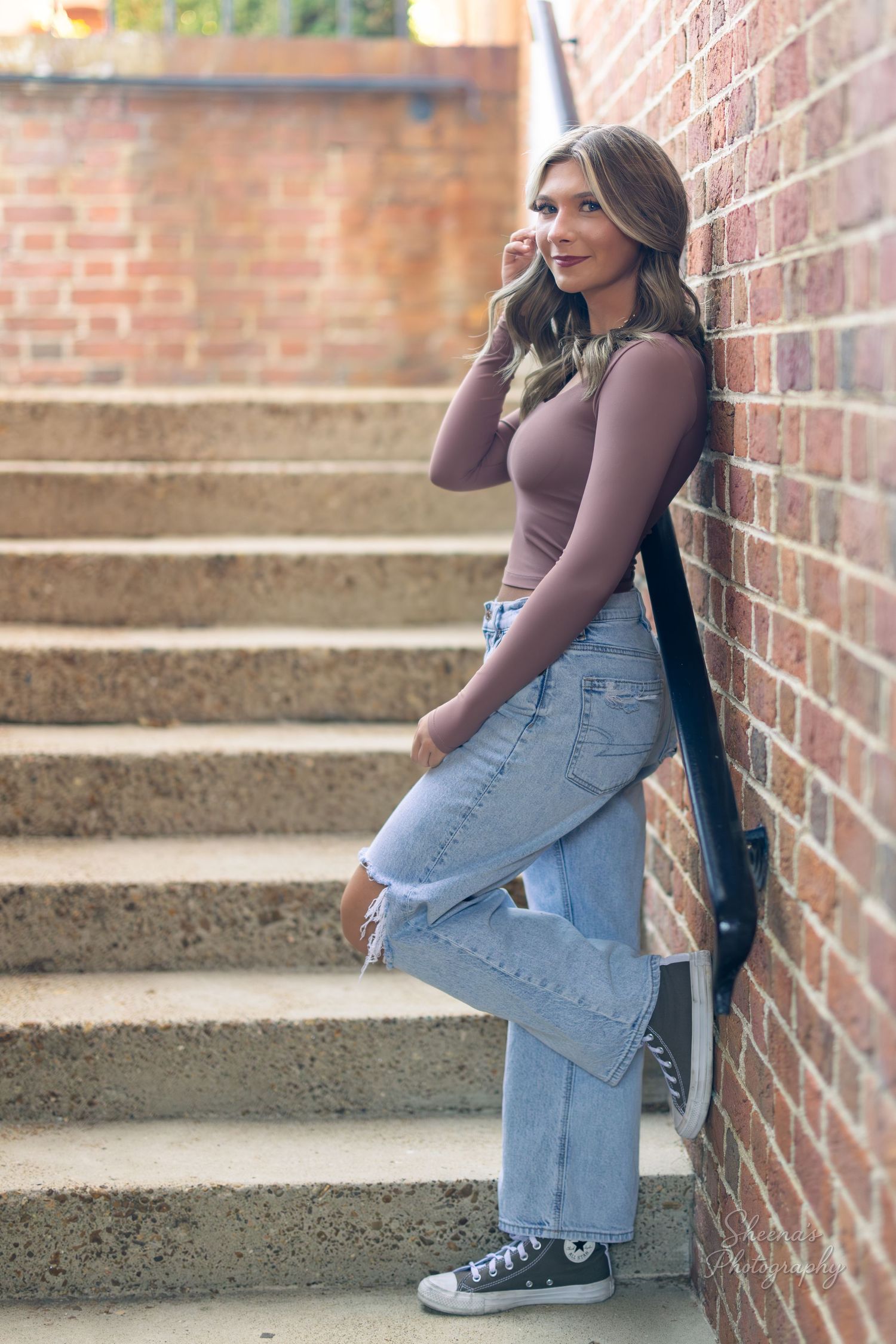 Senior photos in the winter. Photography. Portrait photographer in Henderson, Tennessee. Graduation family photos Henderson, Tennessee.