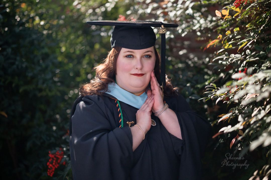Senior photos in the fall autumn. Photography. Portrait photographer in Henderson, Tennessee. Graduation family photos Henderson, Tennessee.