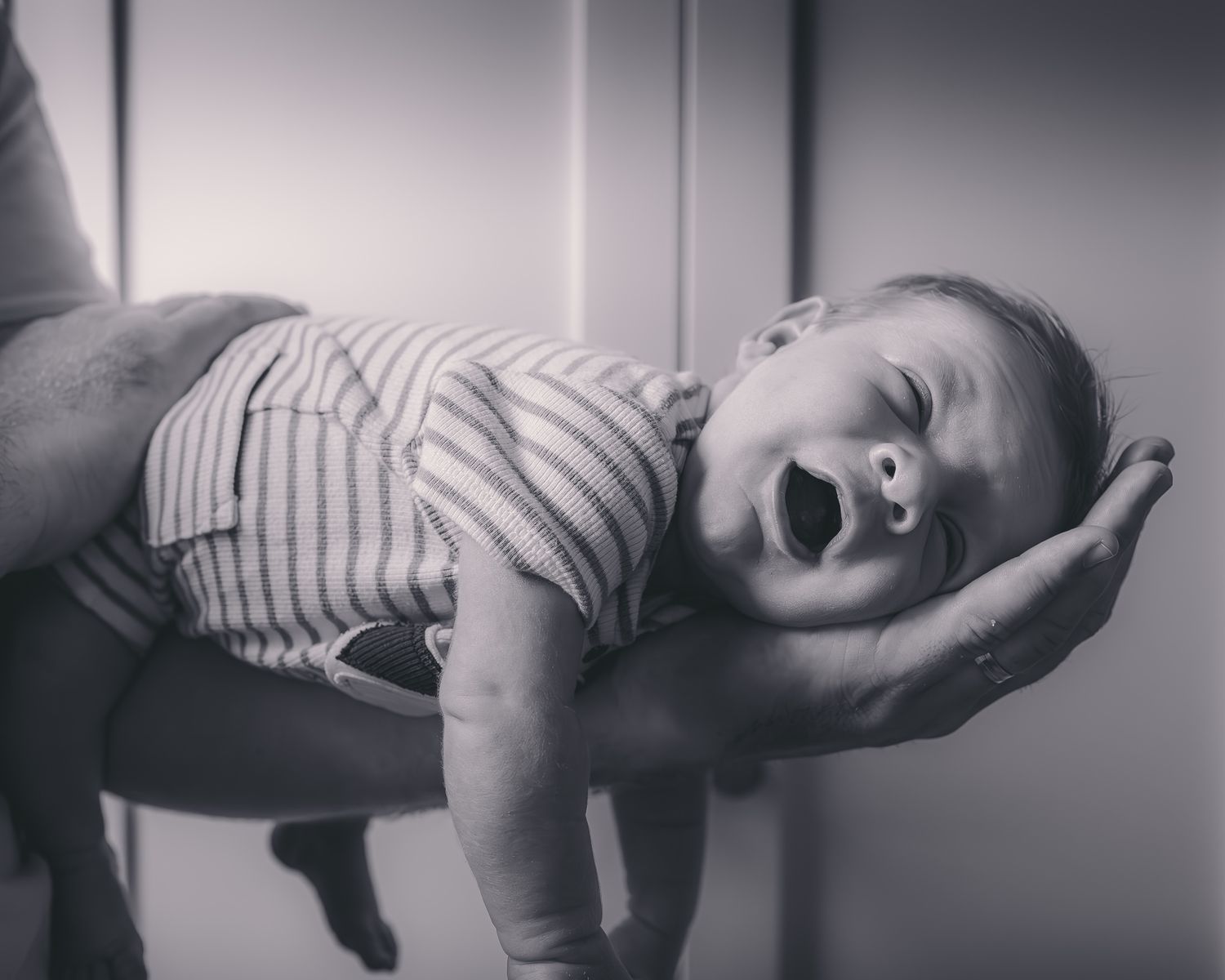 family photographer, newborn photographer, Northamptonshire photographer, relaxed, natural, family, Northampton, UK wide photographer