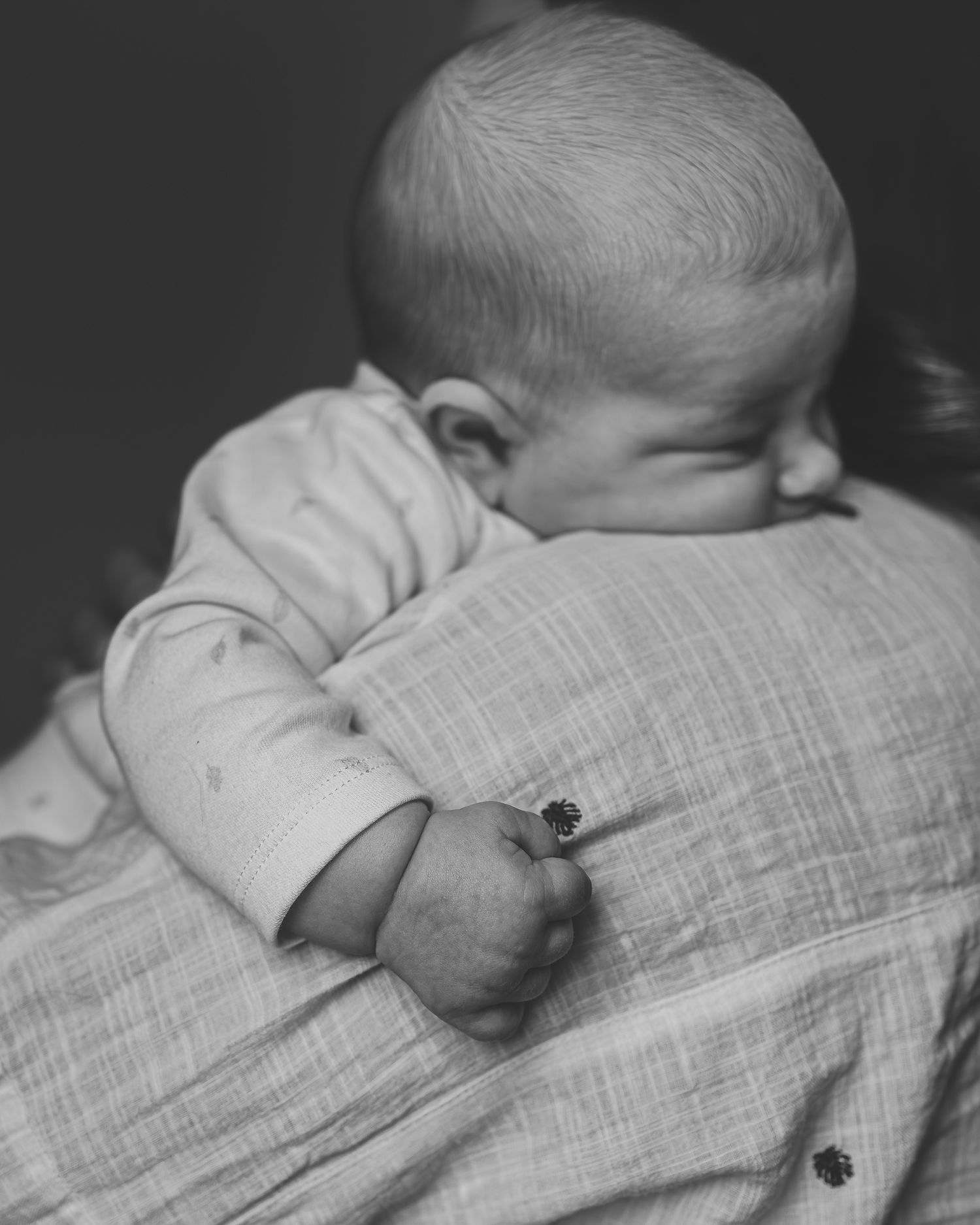 maternity photographer, Northamptonshire photographer, relaxed, natural, family, newborn, Northampton, UK wide photographer