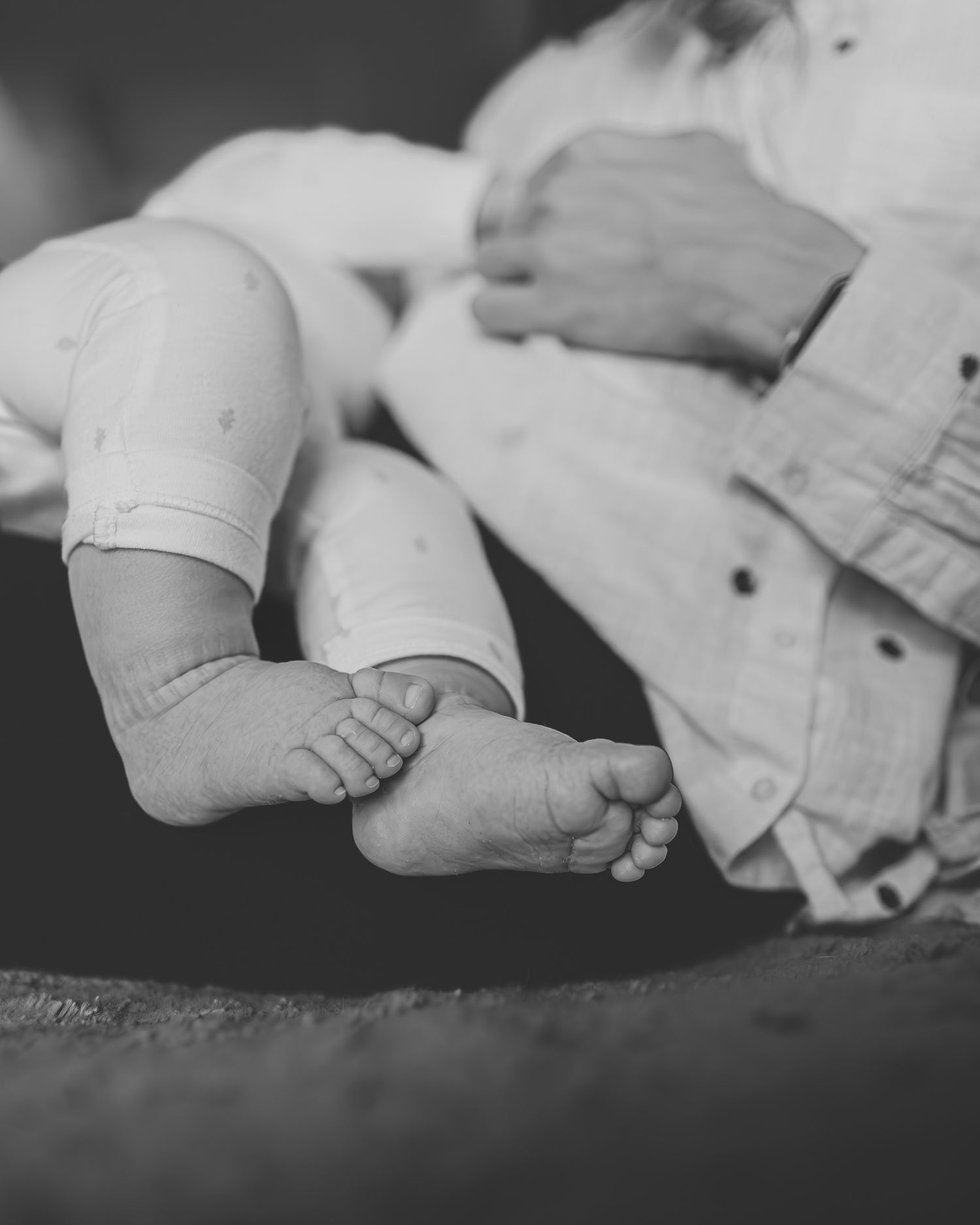 maternity photographer, Northamptonshire photographer, relaxed, natural, family, newborn, Northampton, UK wide photographer