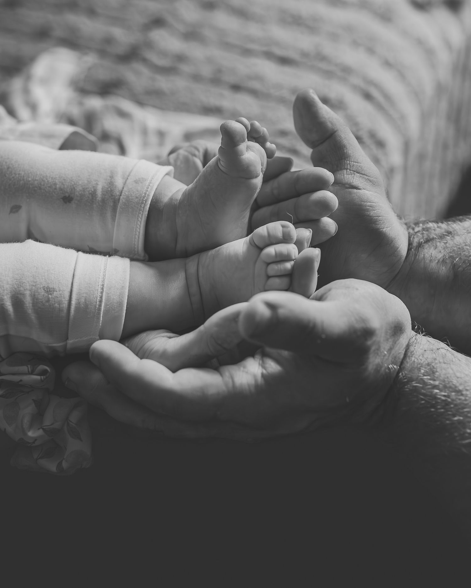 newborn Northampton photographer, Northamptonshire, maternity photographer, newborn home photoshoot, baby photoshoot indoor, baby photograph