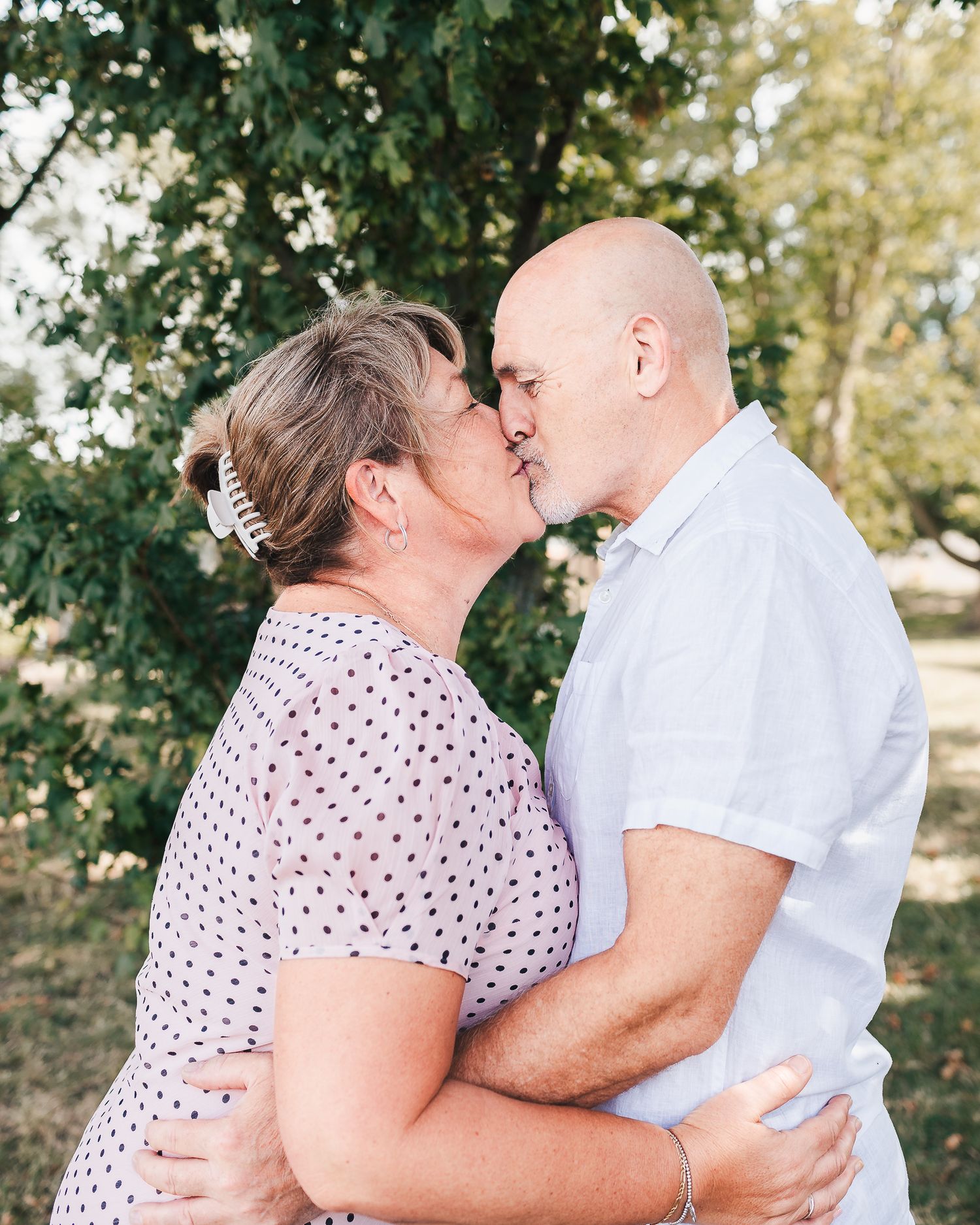 Northamptonshire wedding photographer, midlands photographer, engagement photoshoot, budget friendly, couples photographer, UK wide, natural