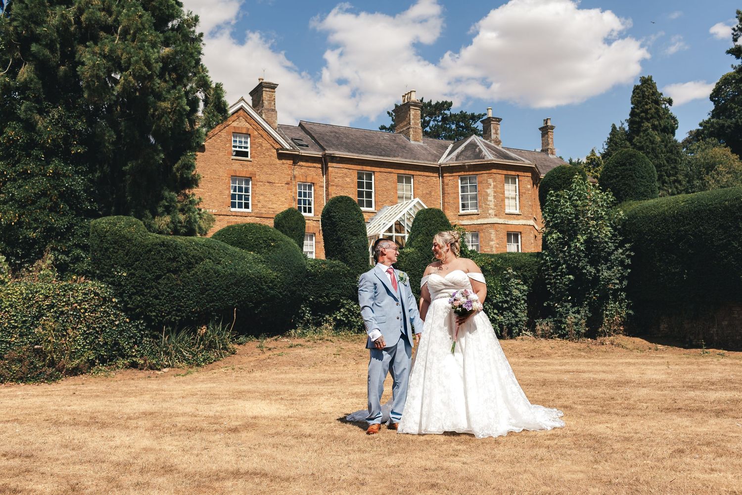 wedding photographer UK, Northamptonshire wedding photographer, midlands wedding, full day wedding photographer, fun wedding photographer