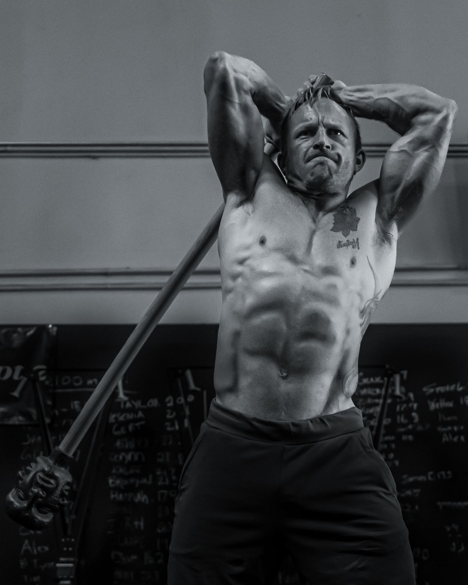 Fitness influencers photoshoot by TenX Captures doing swing at gym in Austin for social media content.
