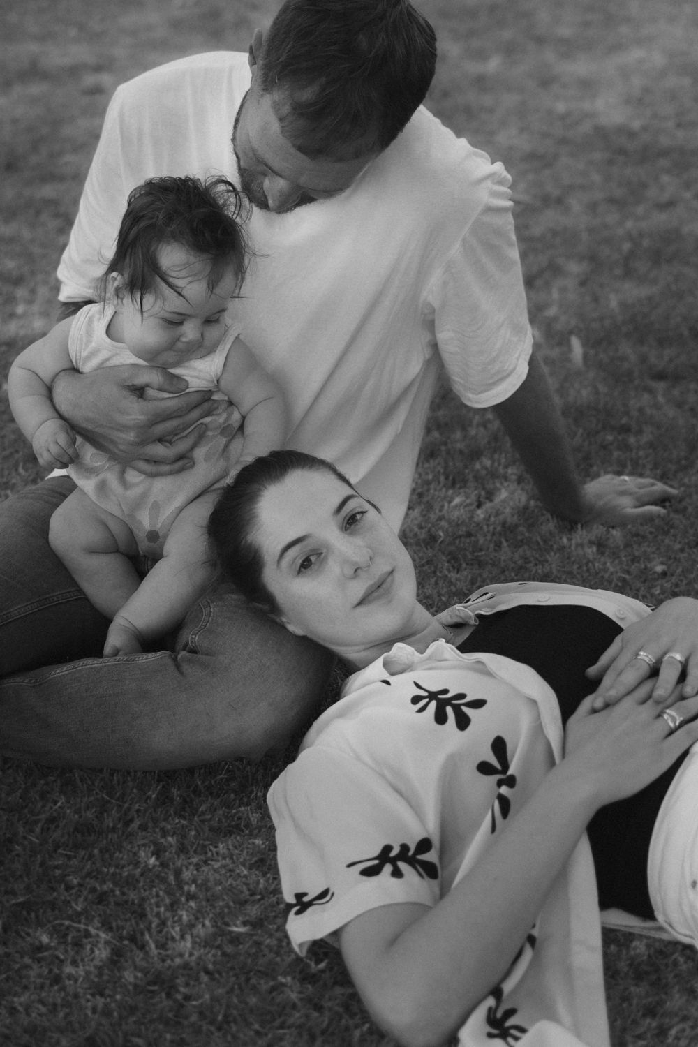 Family photography session in Toowoomba Qld.
natural lifestyle family photography outdoors
documentary family moment mother and children