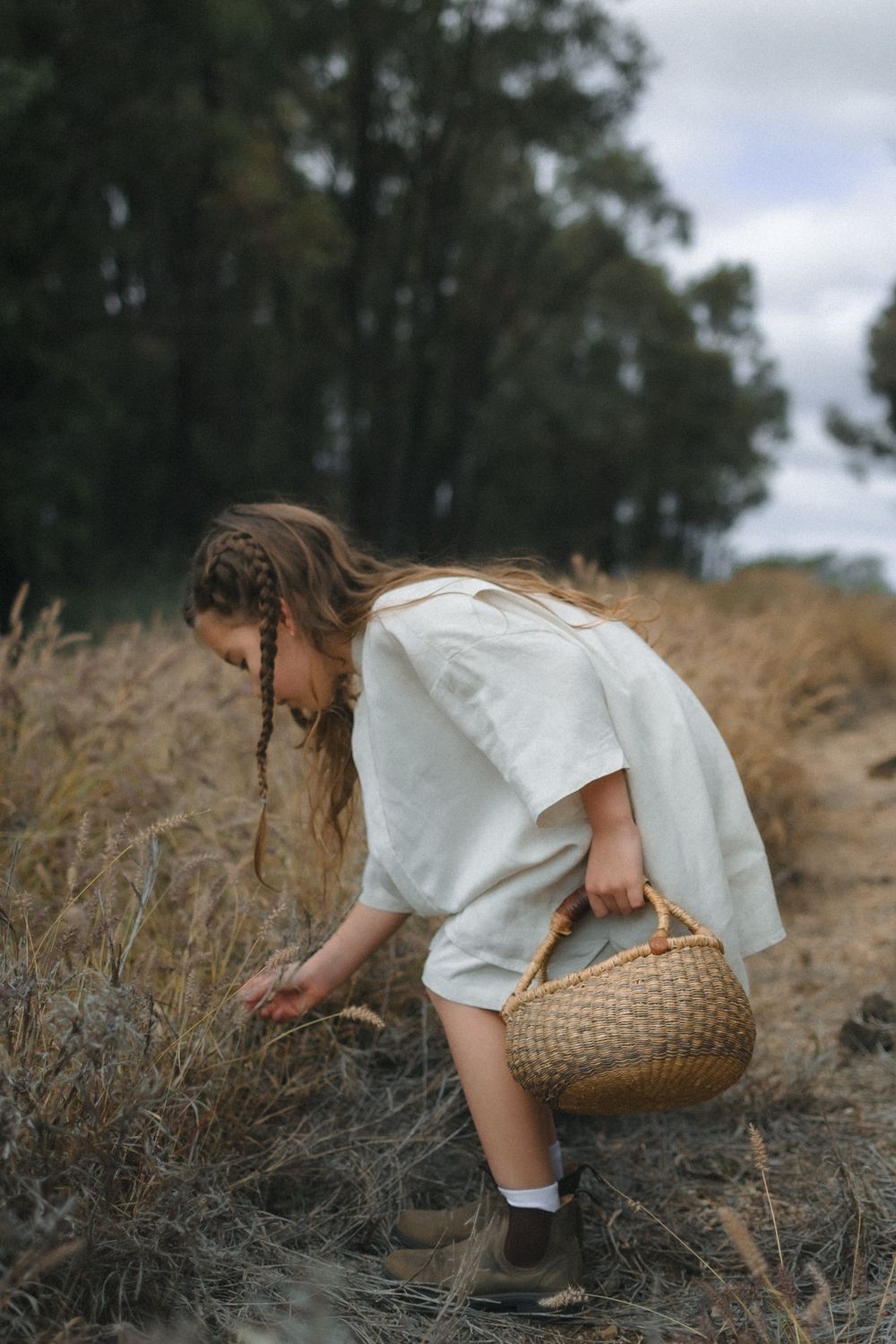 lifestyle brand photography for small business
personal branding portrait natural light
brand storytelling photography lifestyle setting