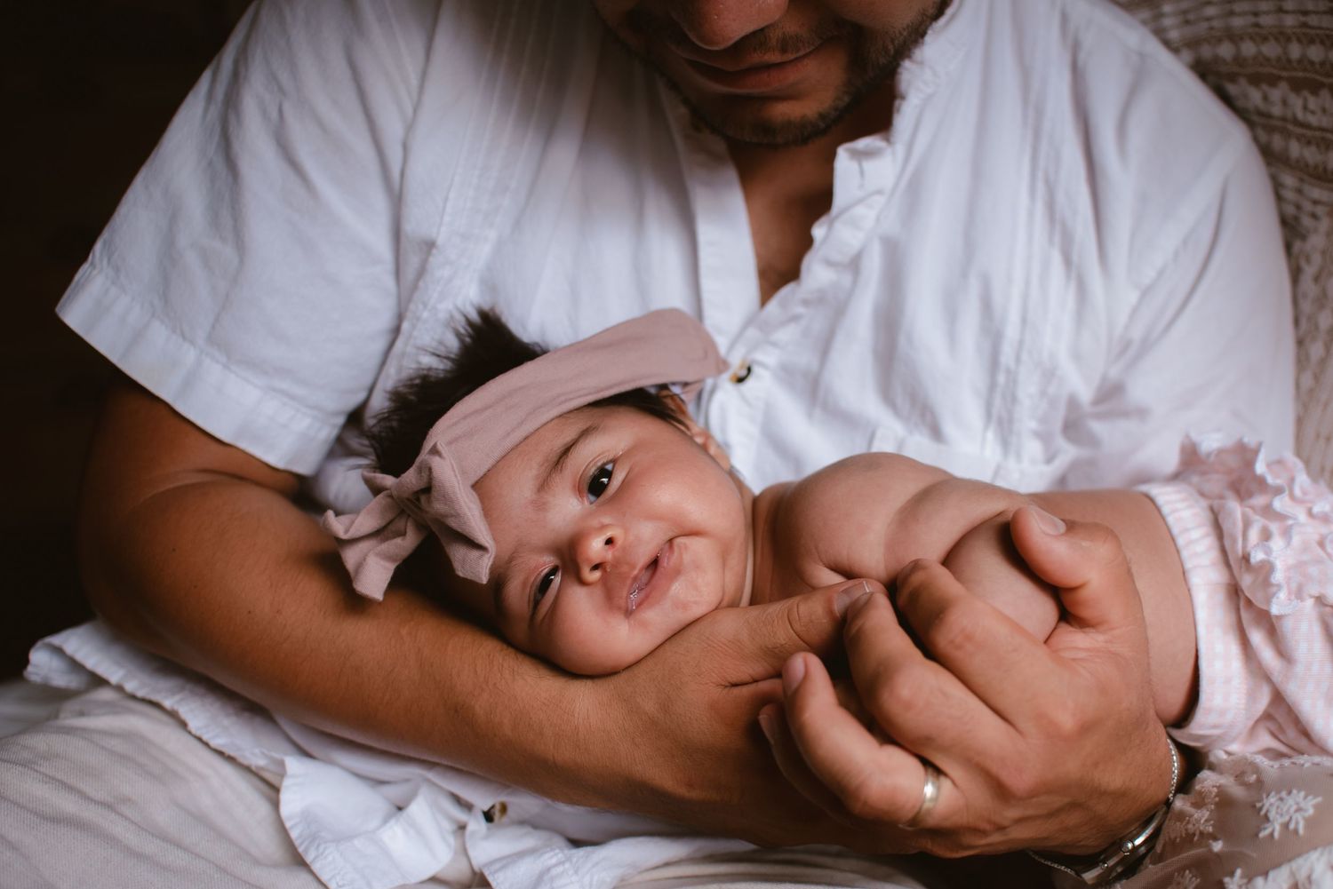 Baby newborn photoshoot at home by Oriana